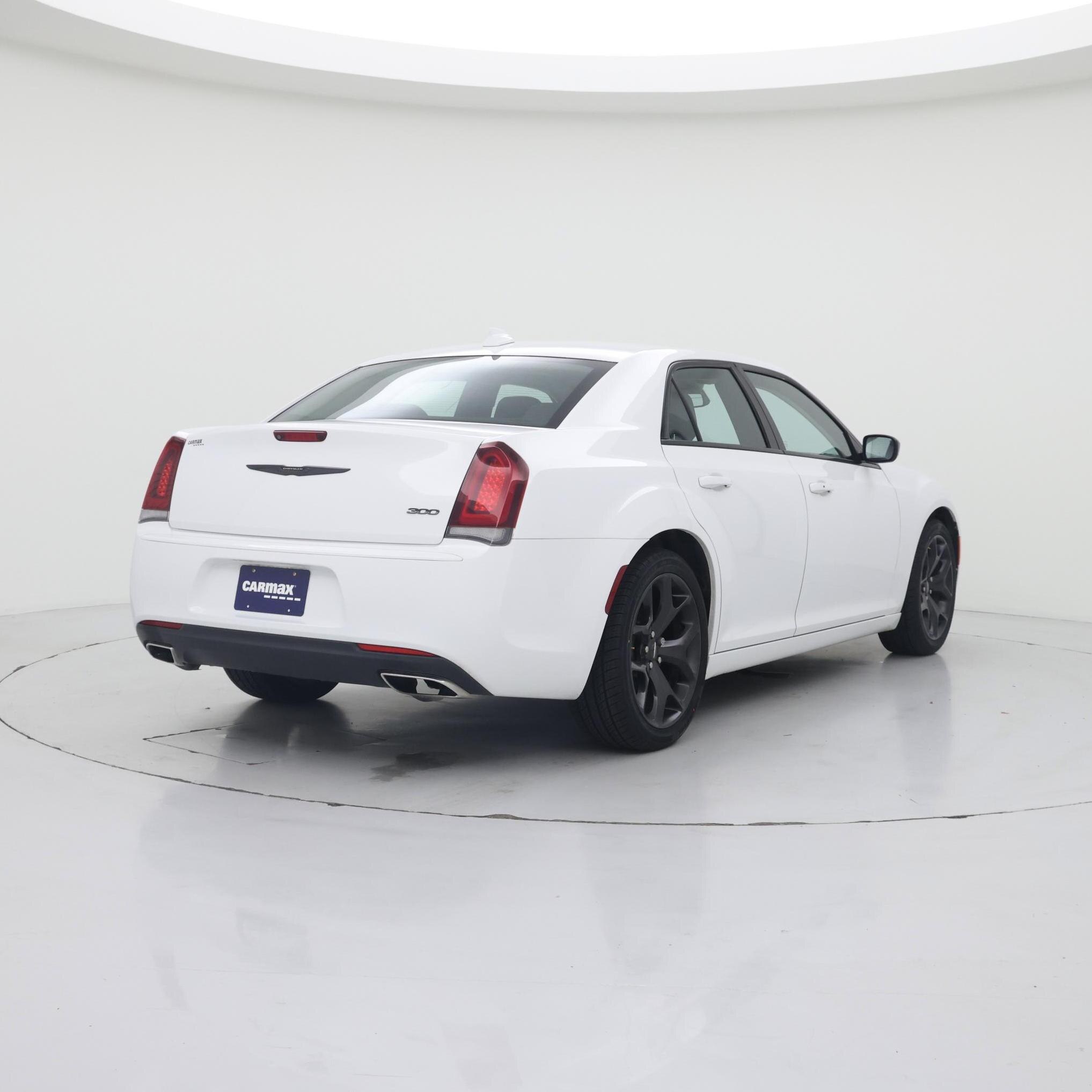Thumbnail: 2021 Chrysler 300 - 8