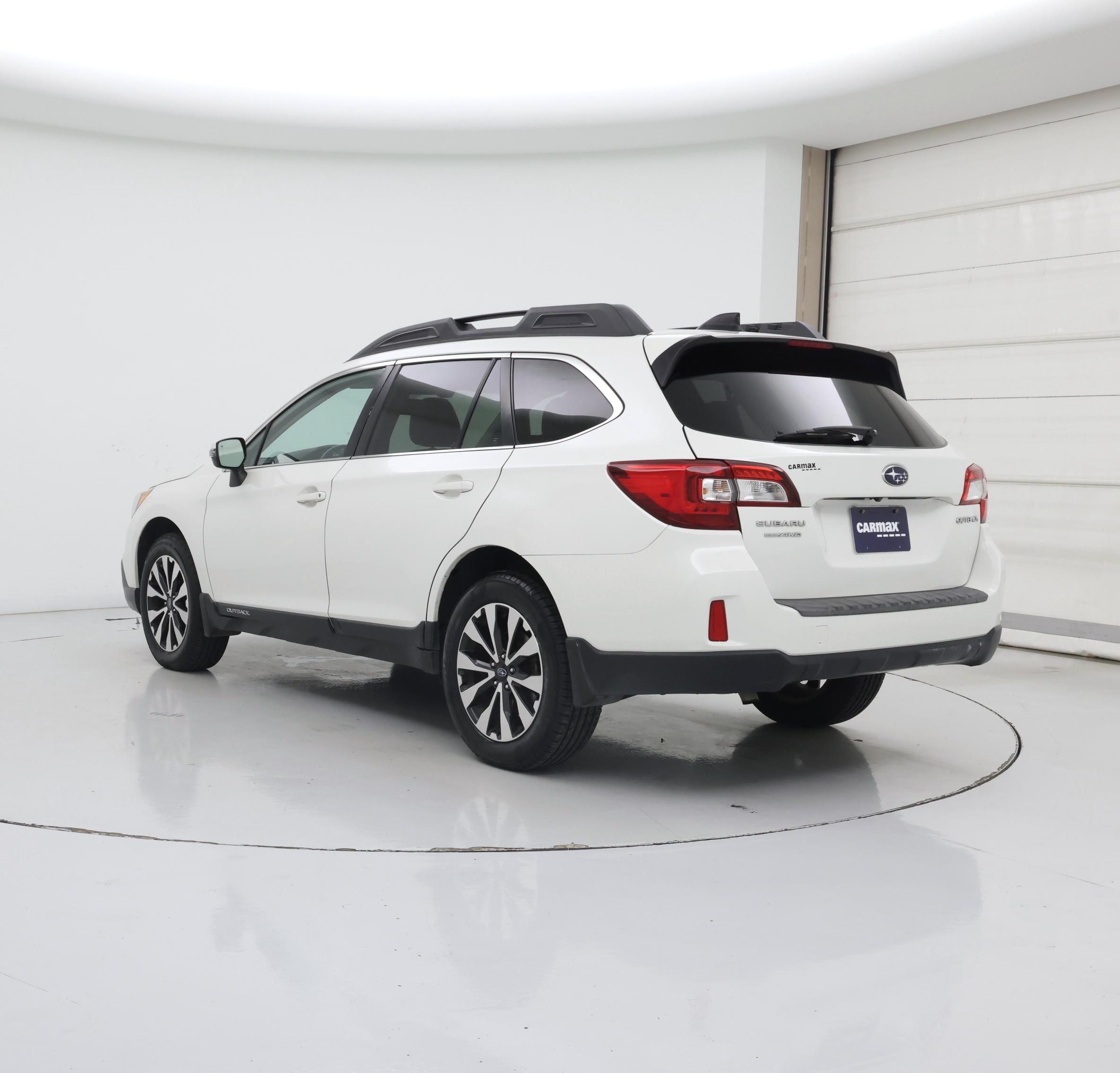 Thumbnail: 2016 Subaru Outback - 2