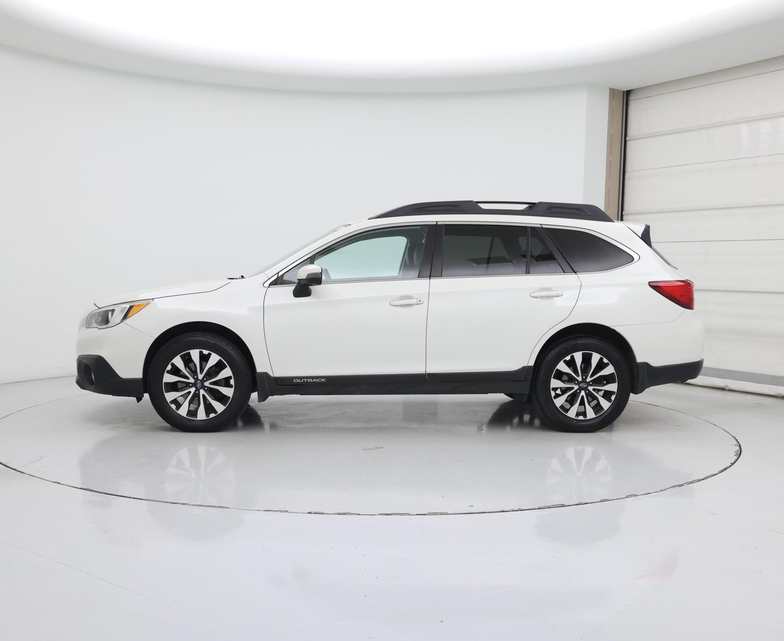 Thumbnail: 2016 Subaru Outback - 3