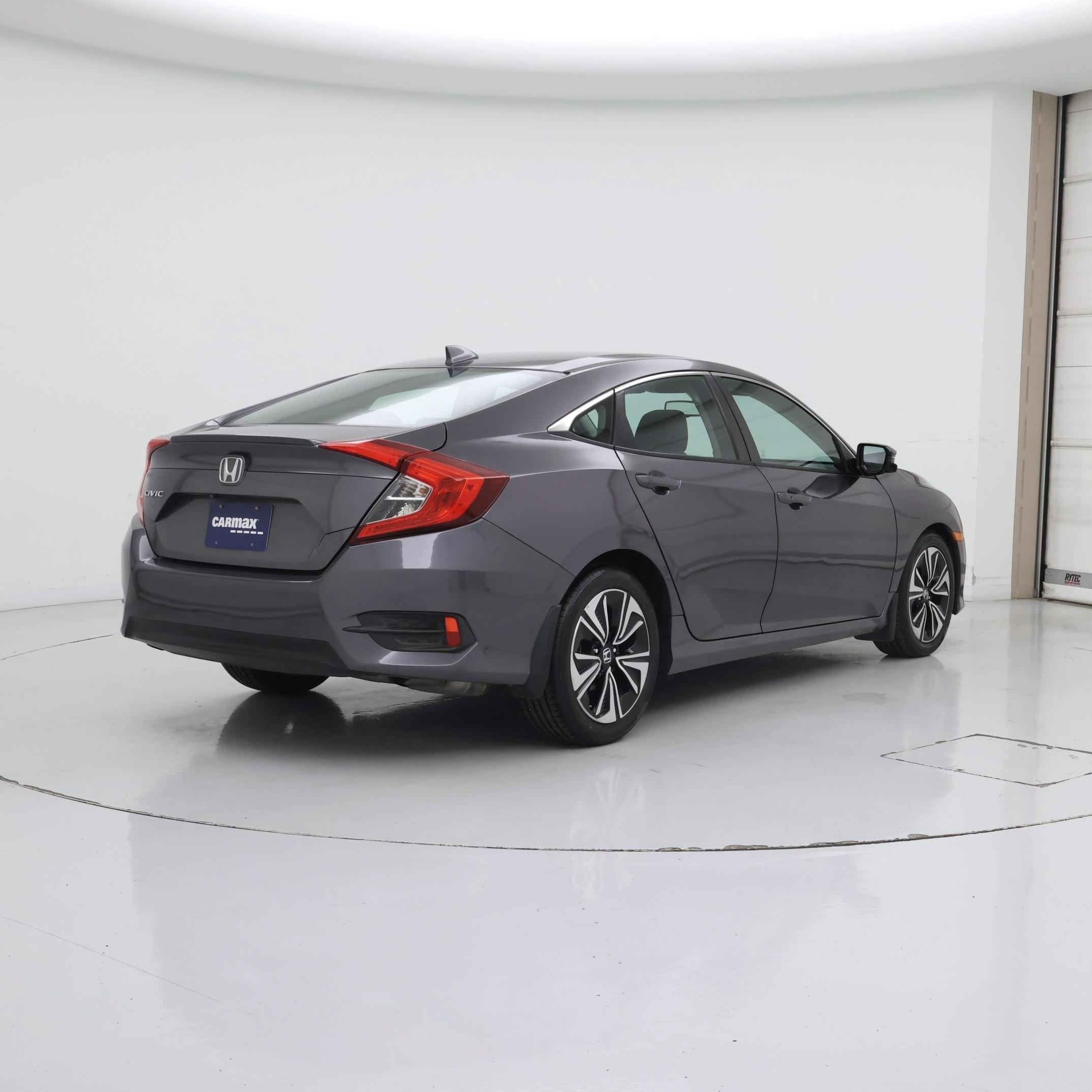 Thumbnail: 2016 Honda Civic - 8