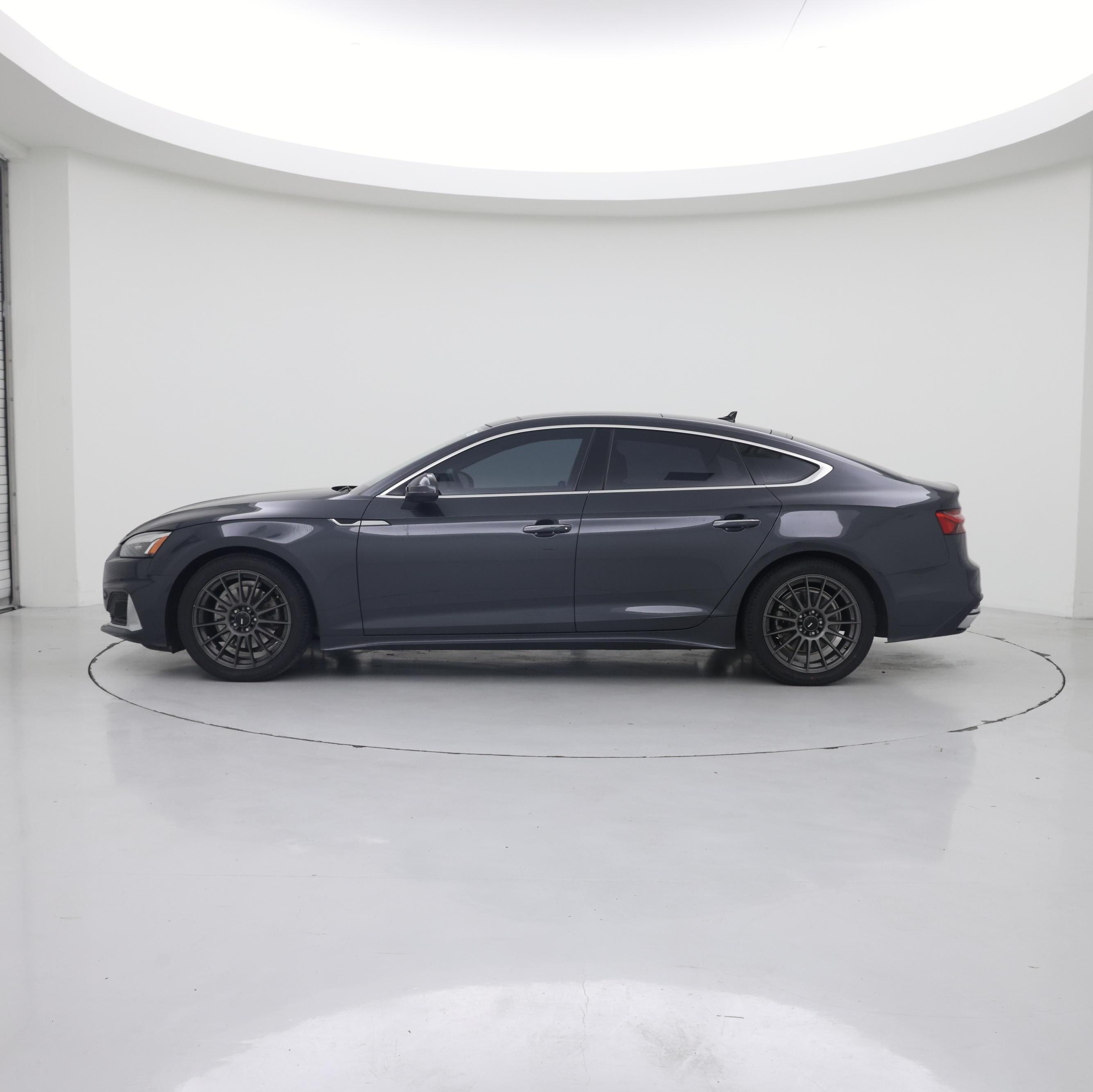 Thumbnail: 2022 Audi A5 - 3