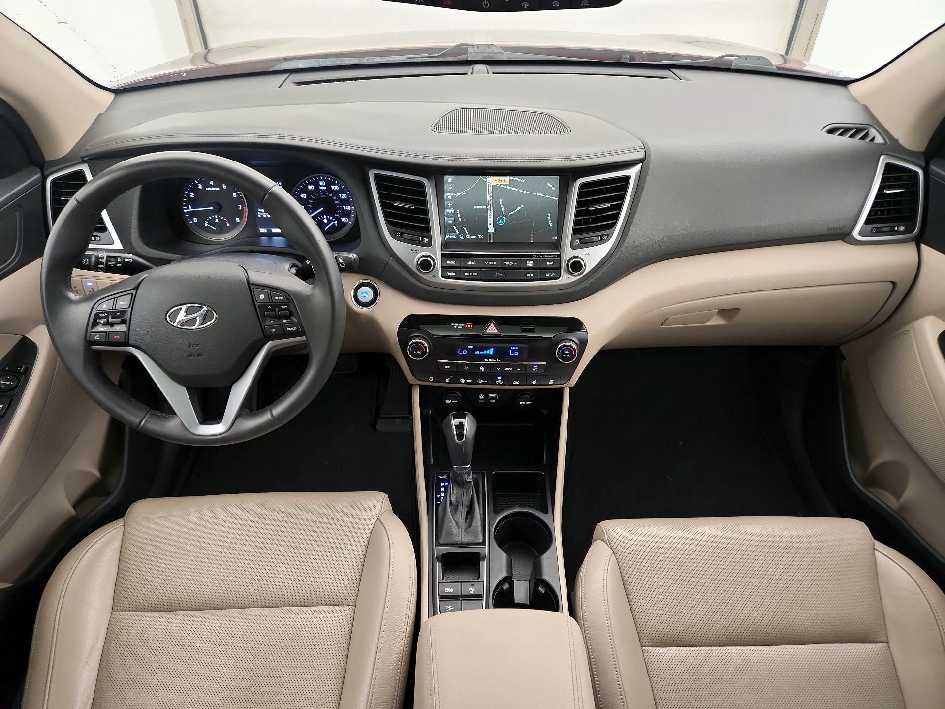 Thumbnail: 2016 Hyundai Tucson - 9