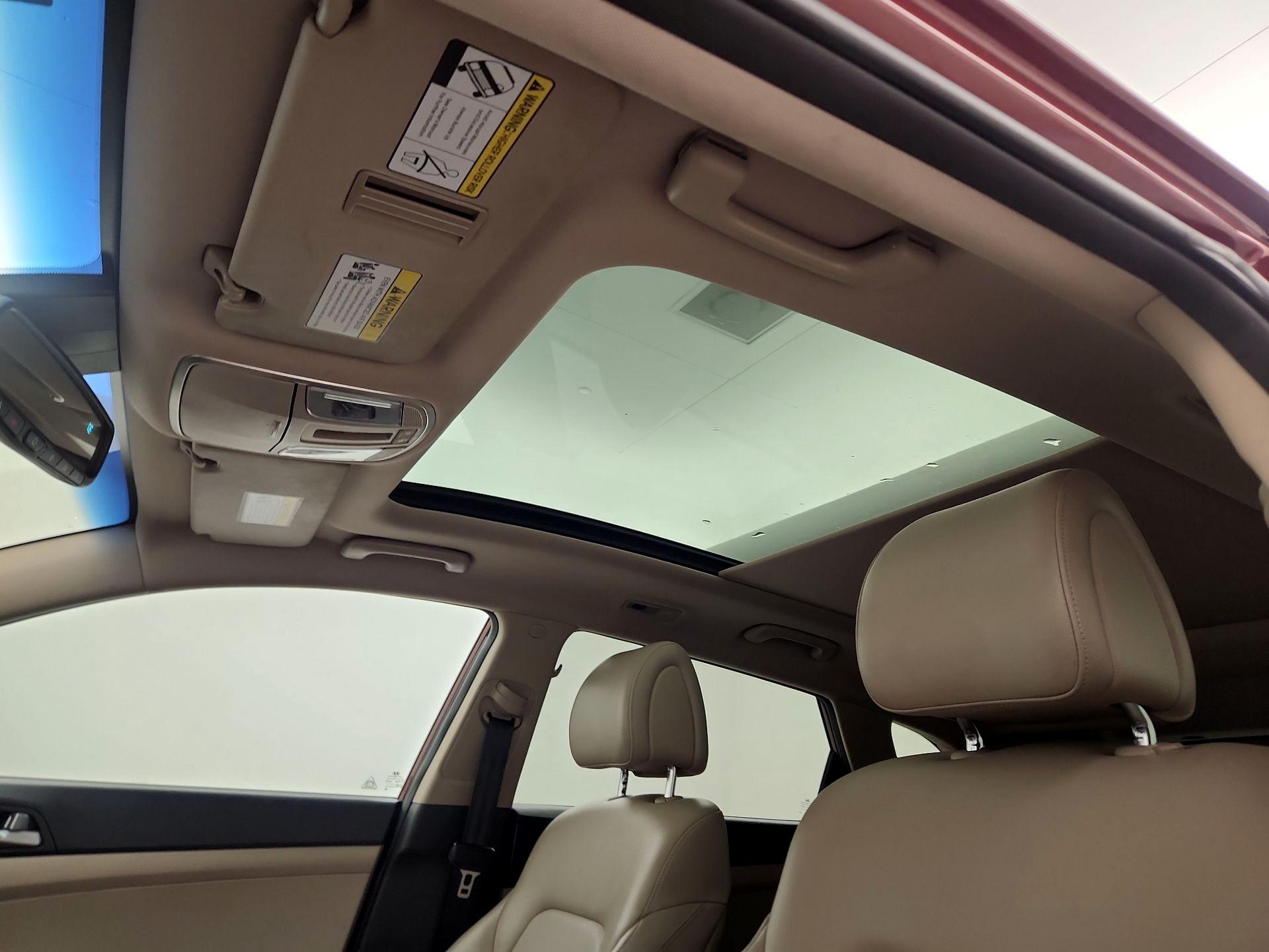 Thumbnail: 2016 Hyundai Tucson - 20