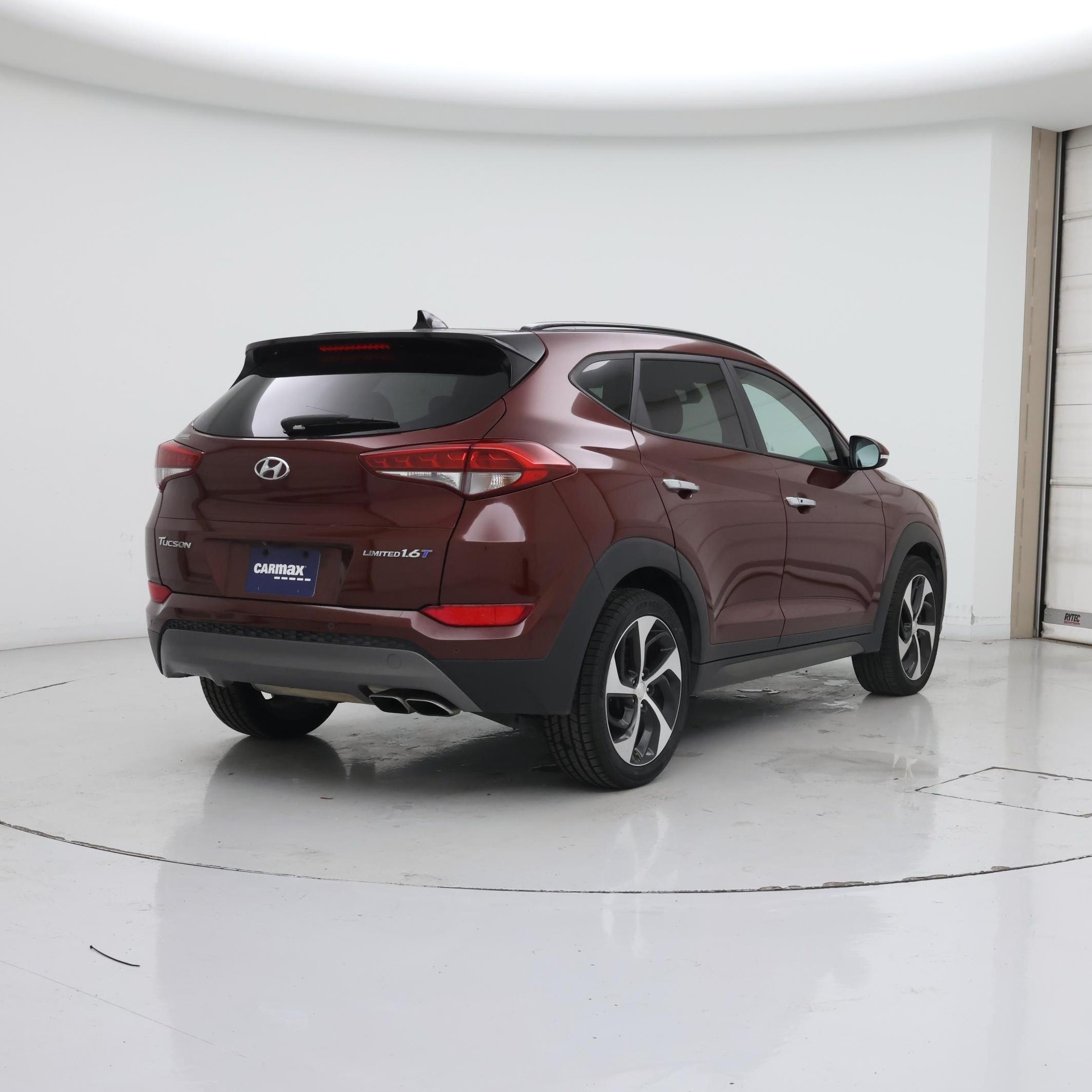 Thumbnail: 2016 Hyundai Tucson - 8