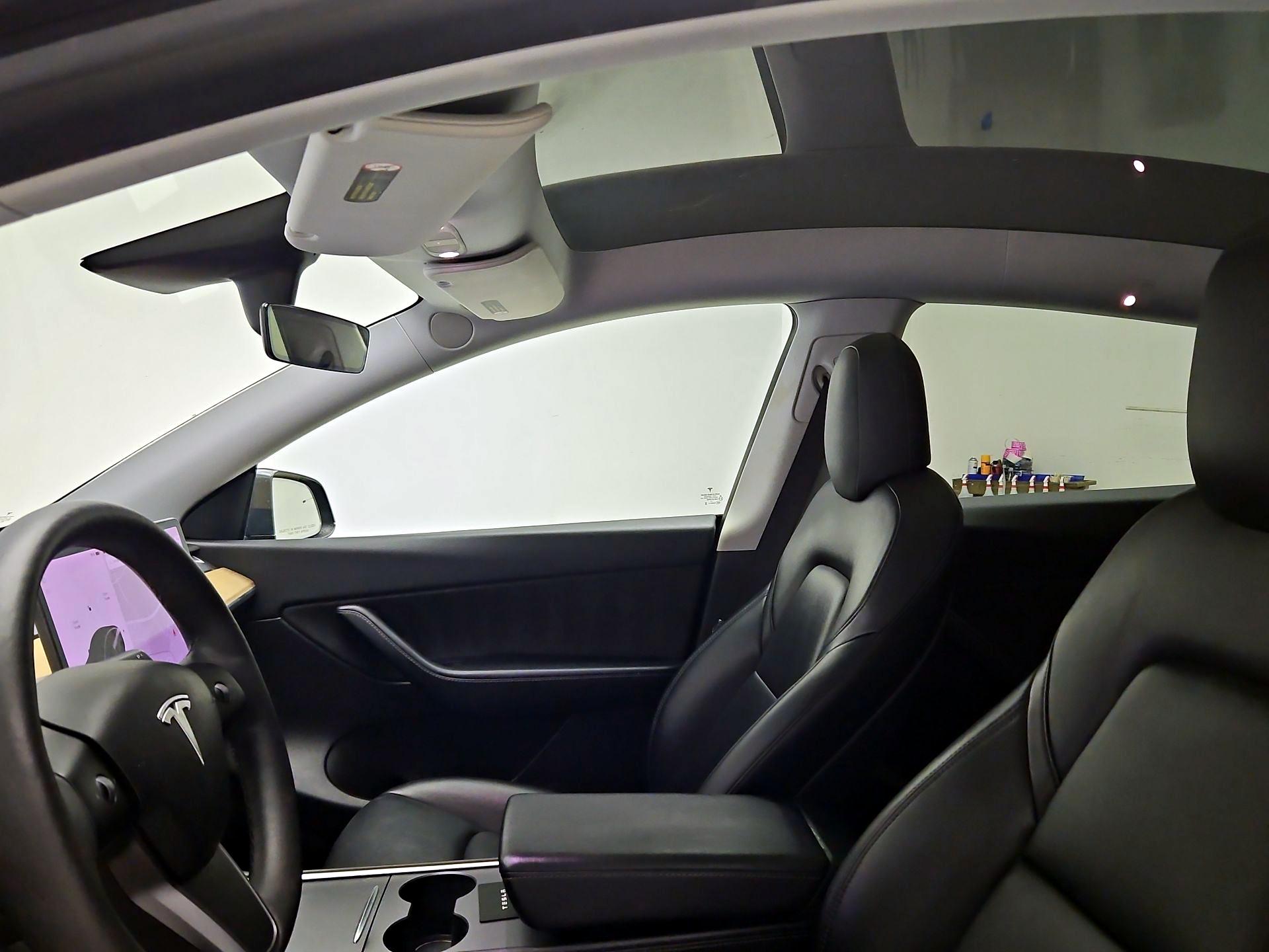 Thumbnail: 2021 Tesla Model Y - 18