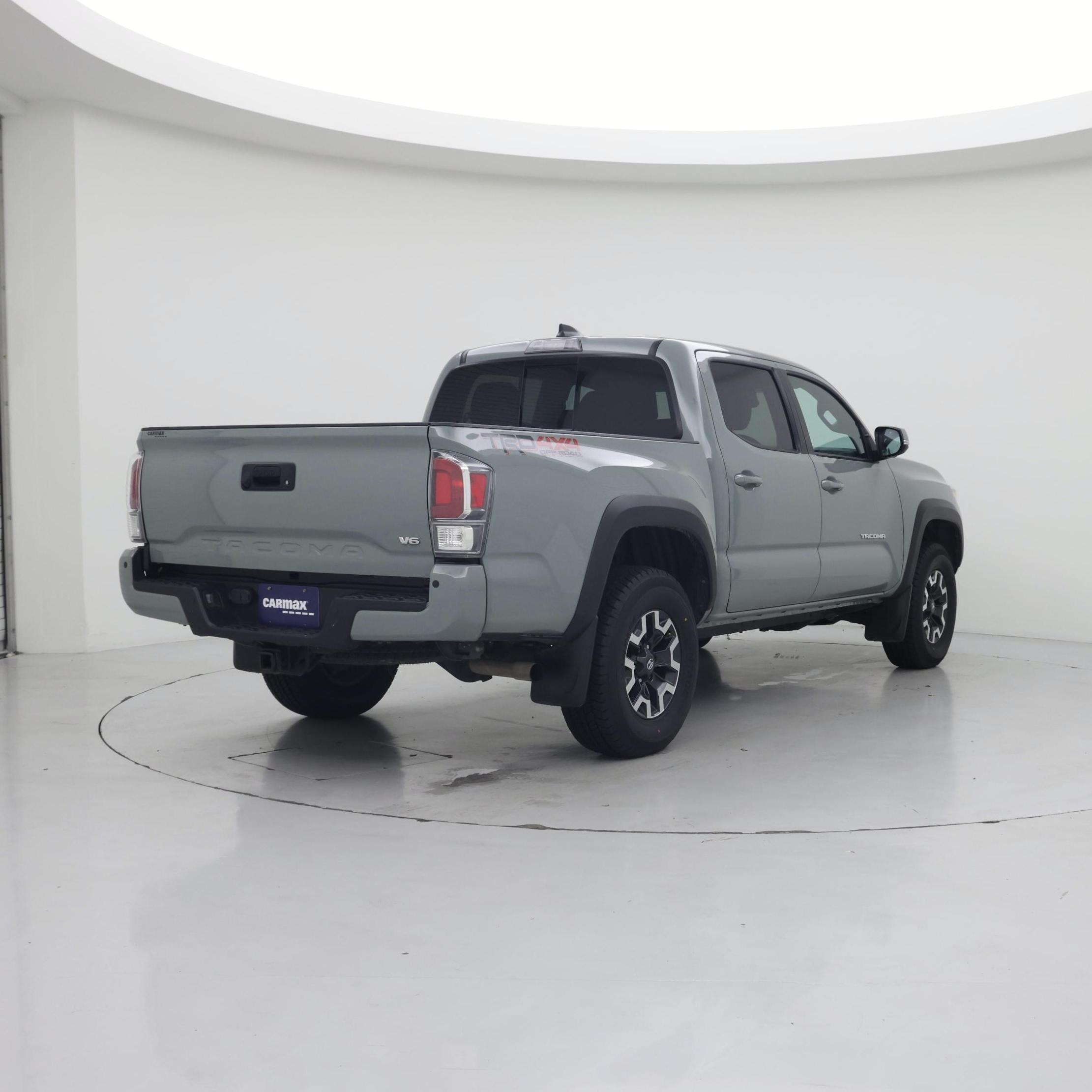 Thumbnail: 2023 Toyota Tacoma - 8