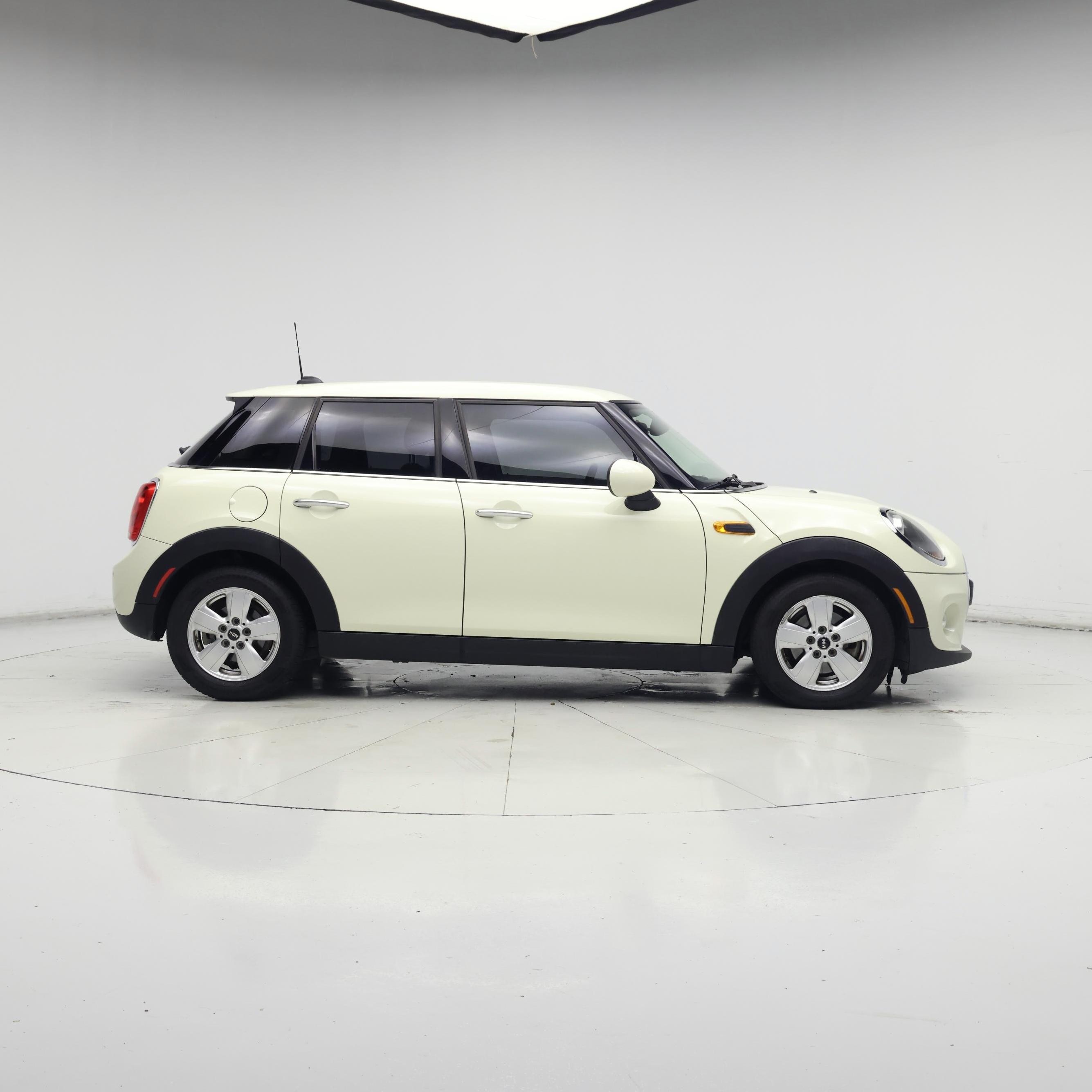 Thumbnail: 2019 MINI Cooper Hardtop - 7