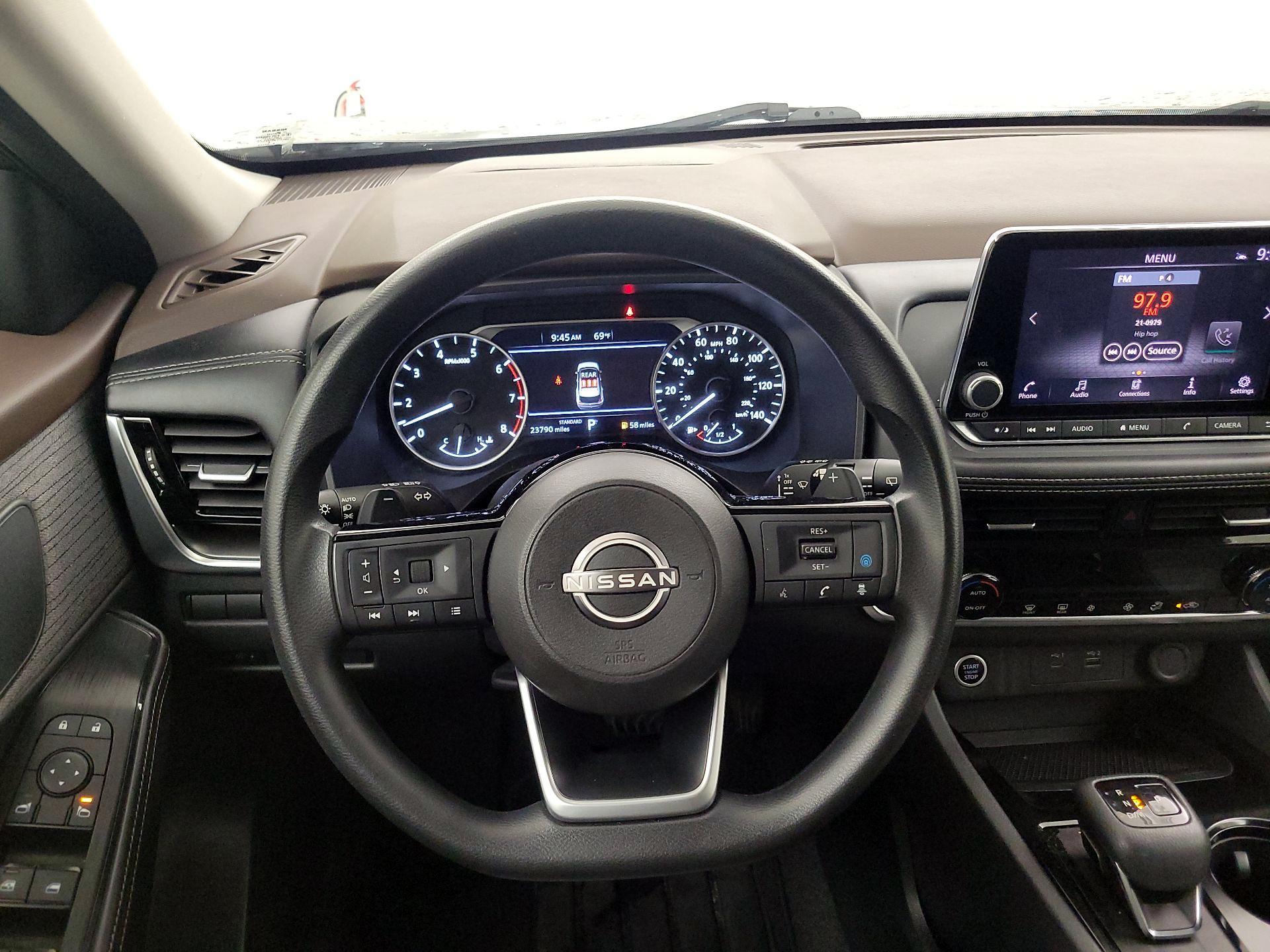Thumbnail: 2023 Nissan Rogue - 10