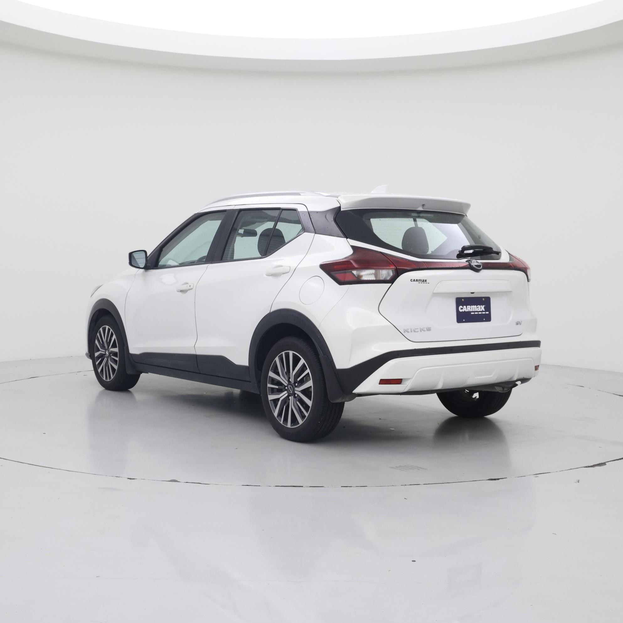 Thumbnail: 2022 Nissan Kicks - 2