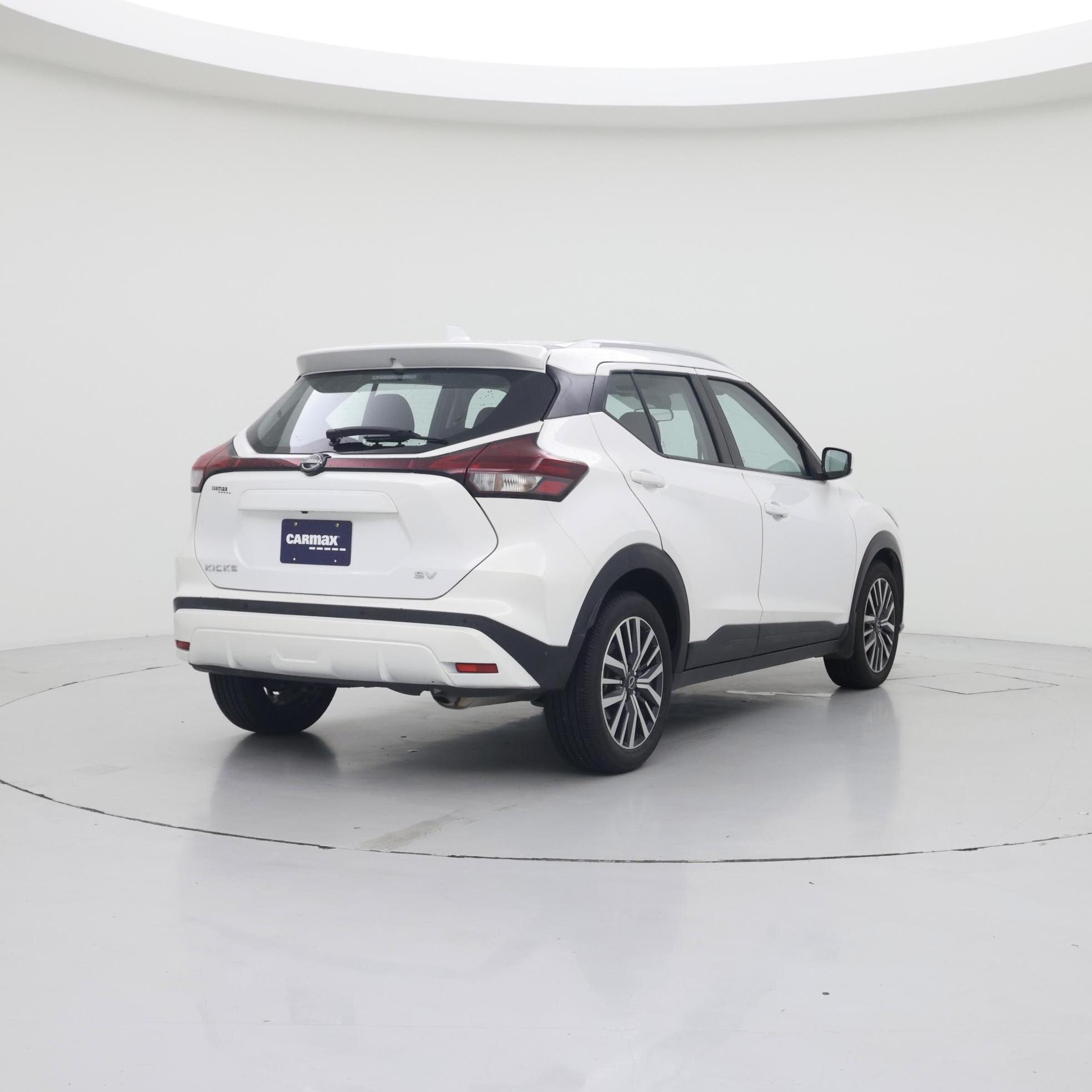 Thumbnail: 2022 Nissan Kicks - 8