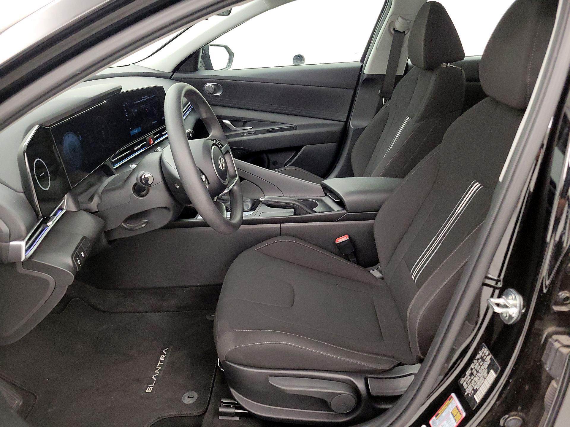 Thumbnail: 2024 Hyundai Elantra - 11