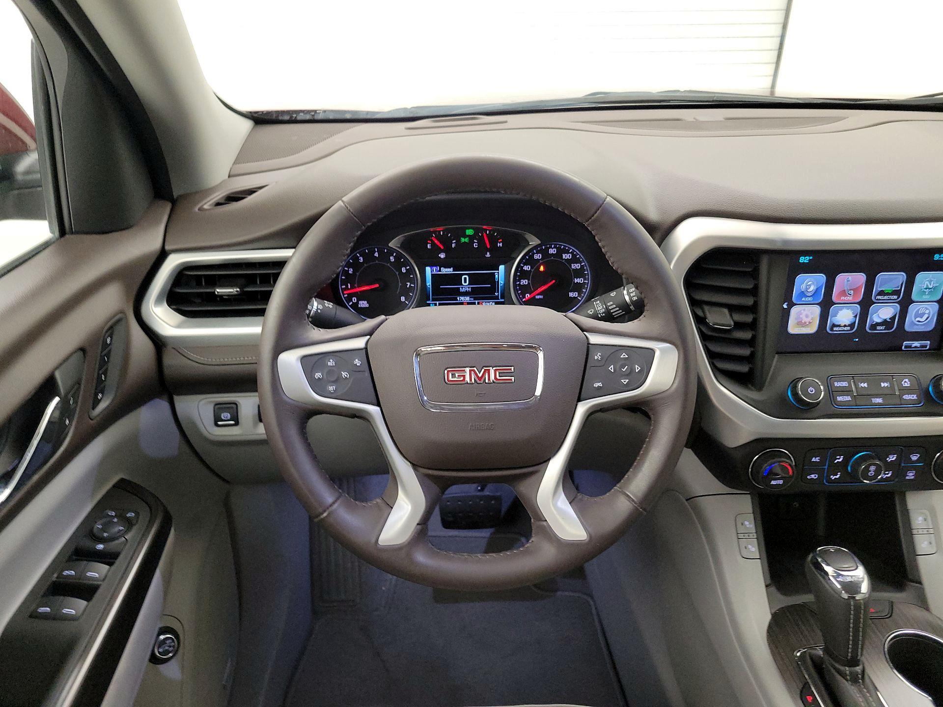Thumbnail: 2018 GMC Acadia - 10