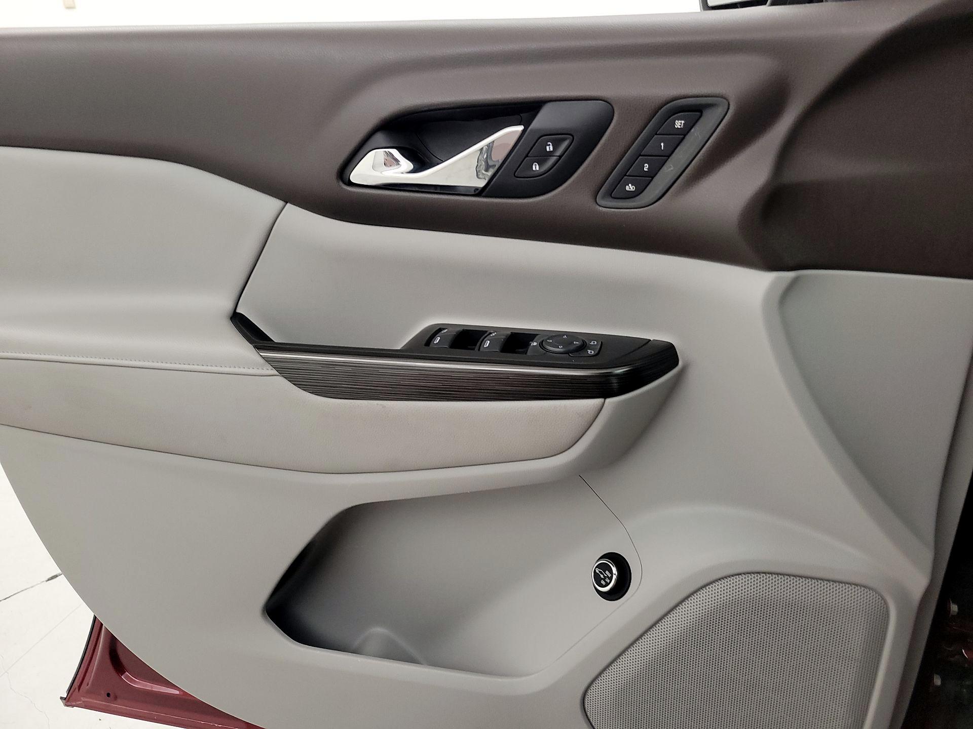 Thumbnail: 2018 GMC Acadia - 12