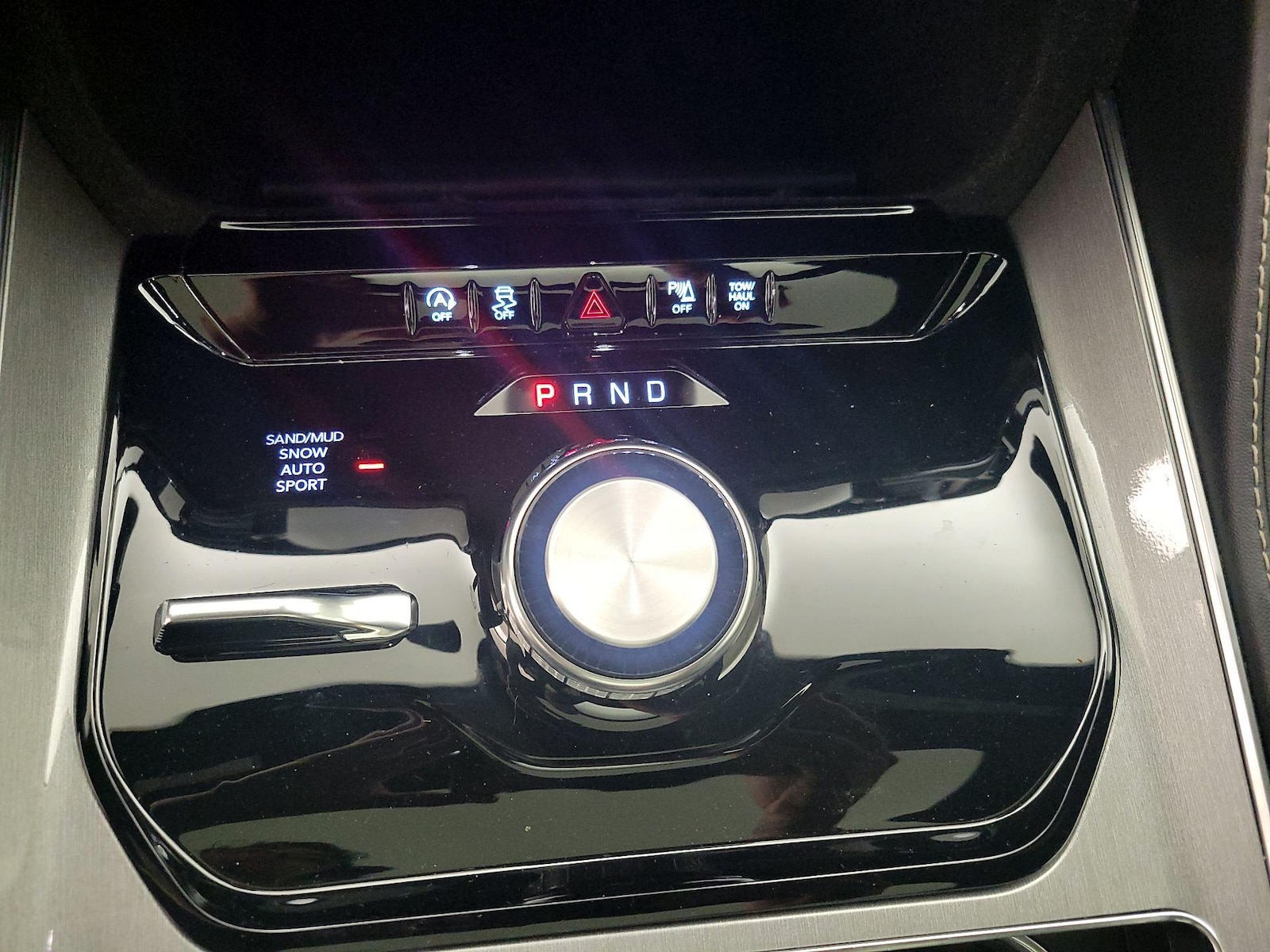 2022 Jeep Wagoneer Series I - Photo 19