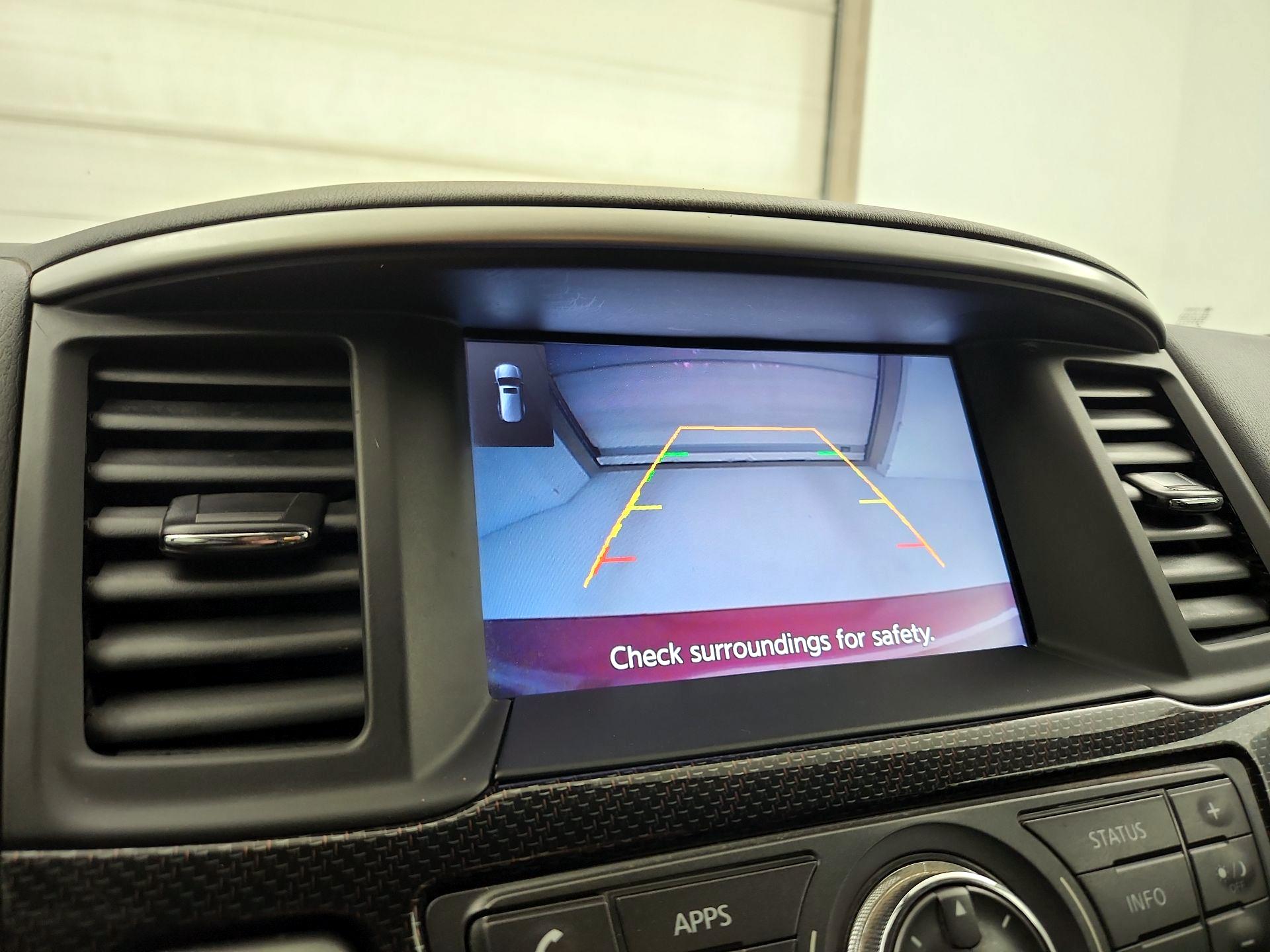 Thumbnail: 2019 Nissan Pathfinder - 15