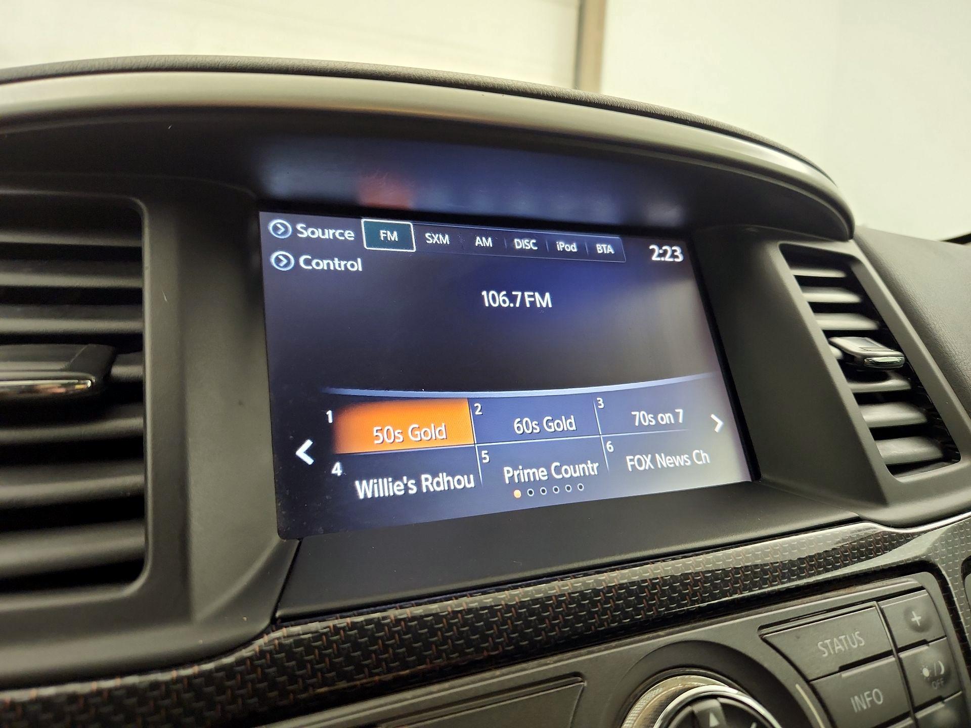 Thumbnail: 2019 Nissan Pathfinder - 16