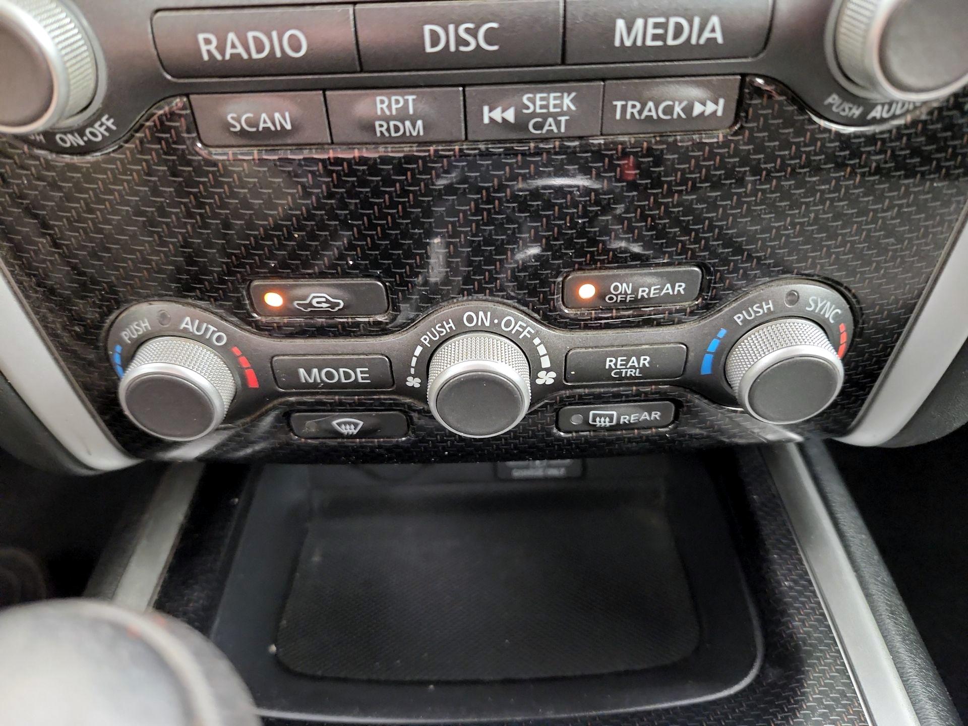 Thumbnail: 2019 Nissan Pathfinder - 17