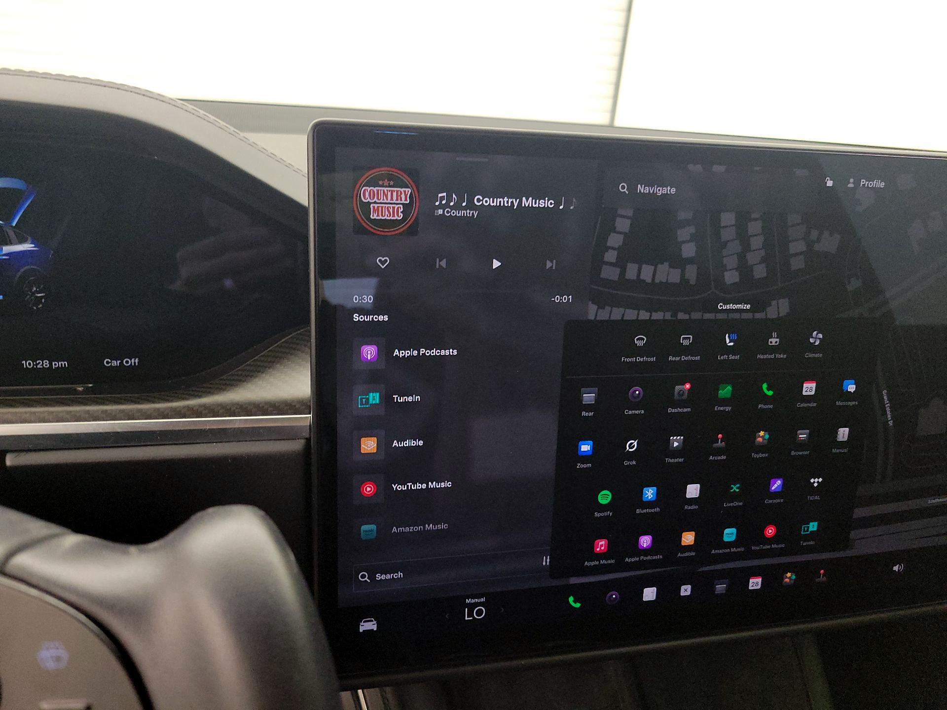 Thumbnail: 2023 Tesla Model X - 15