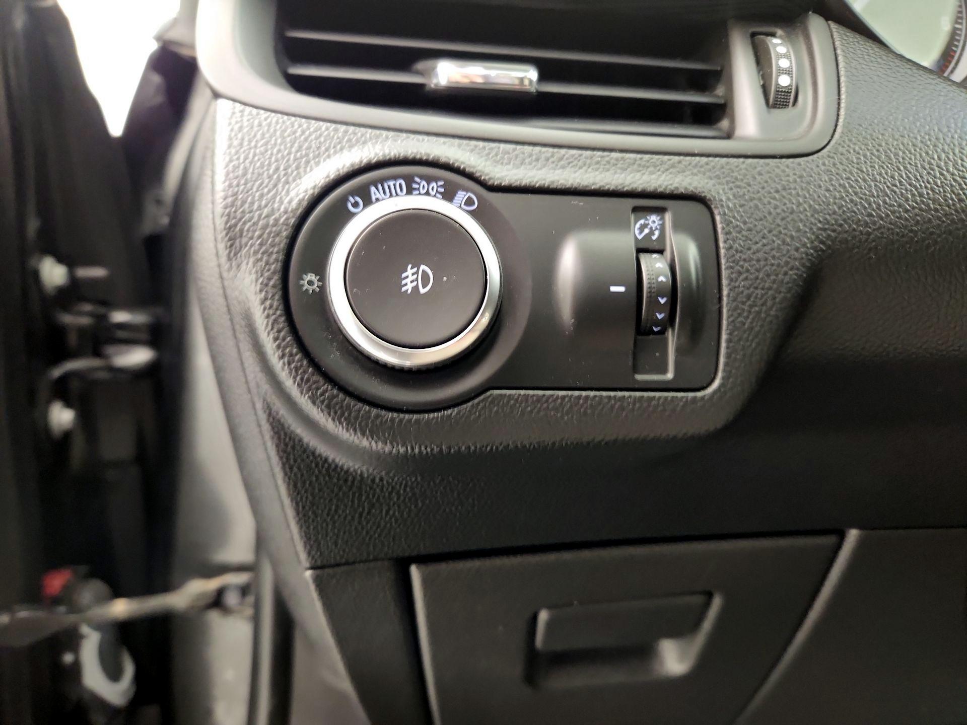 Thumbnail: 2017 Buick Envision - 13