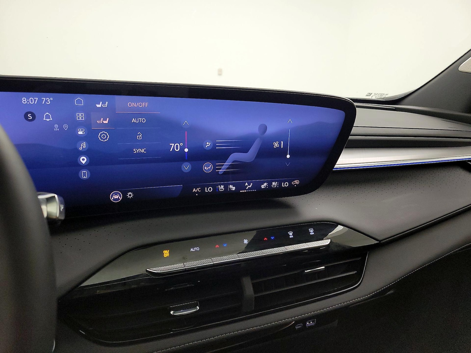 2025 Buick Enclave Avenir - Photo 18