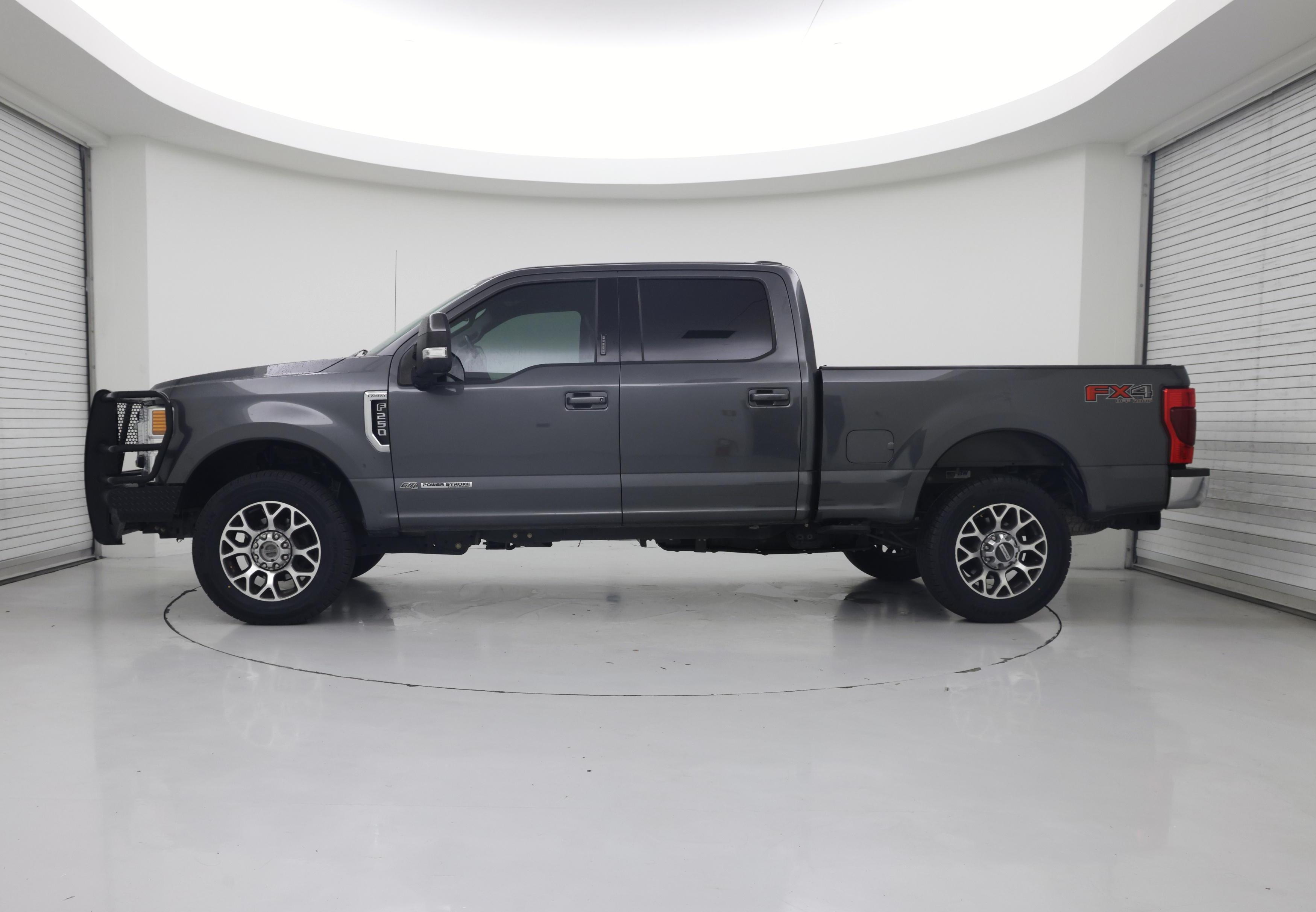 Thumbnail: 2020 Ford F-250 - 3