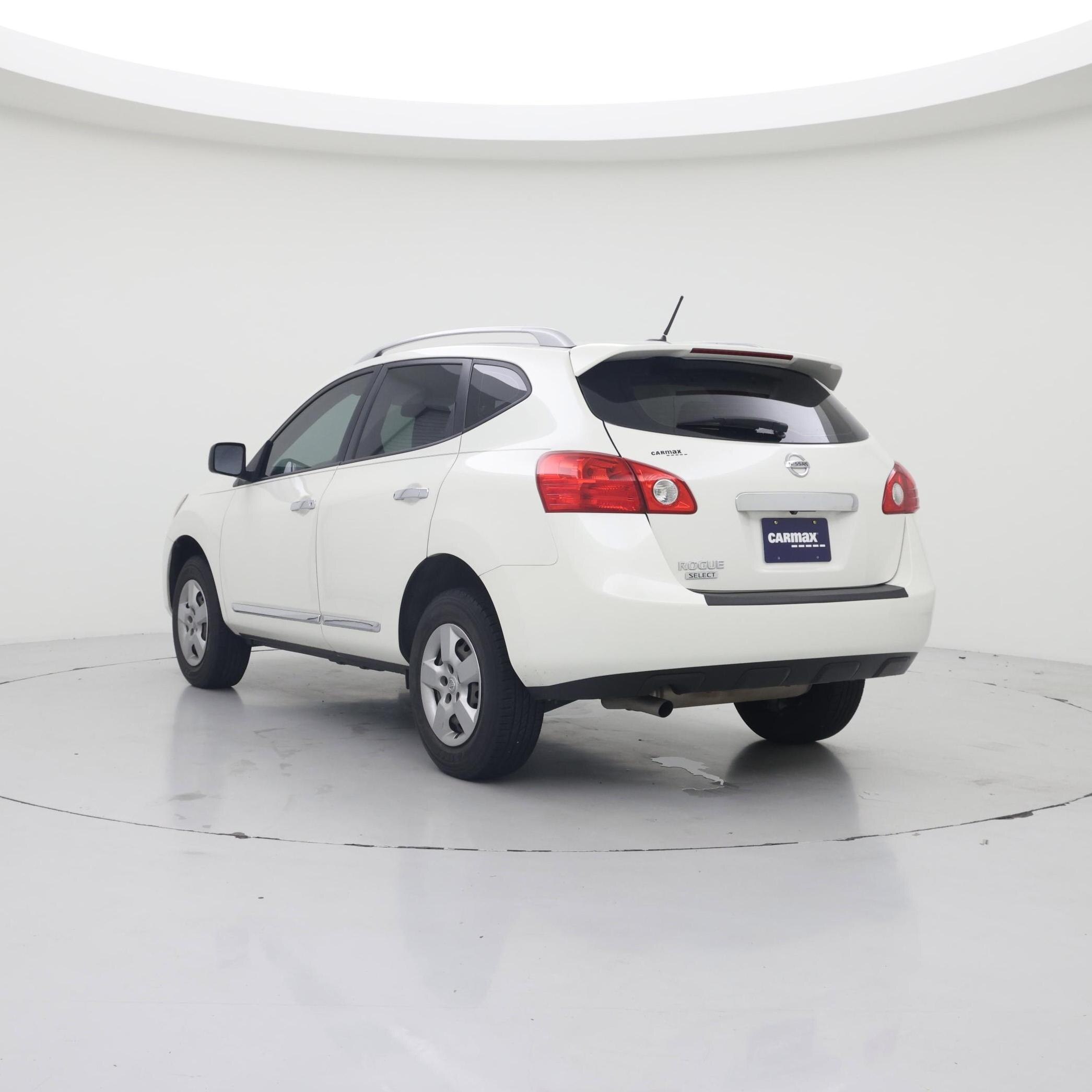 Thumbnail: 2015 Nissan Rogue - 2