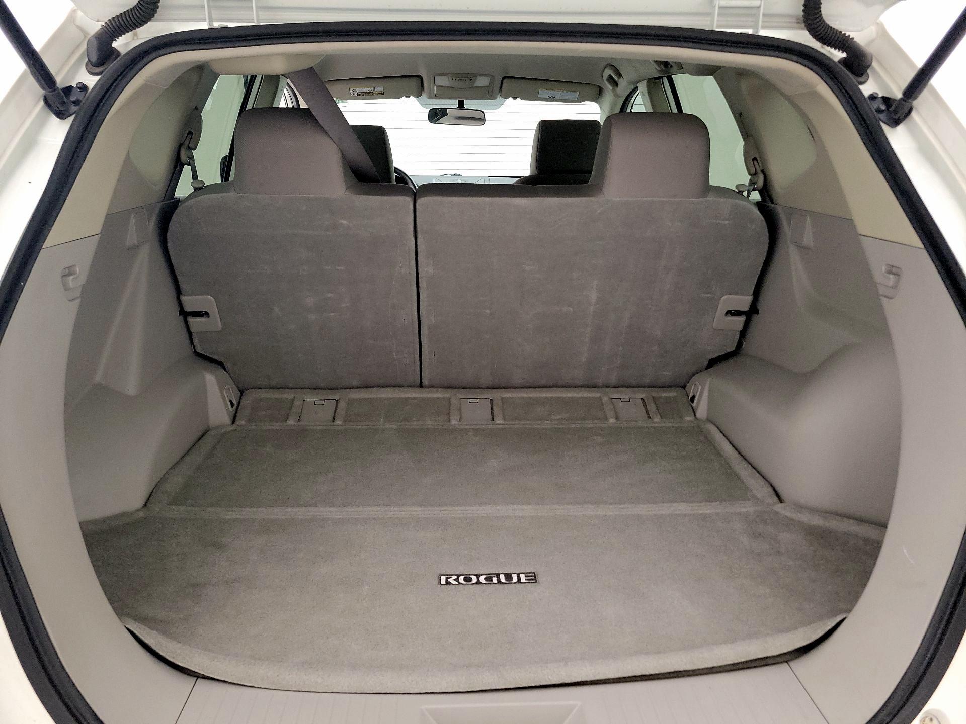 Thumbnail: 2015 Nissan Rogue - 20