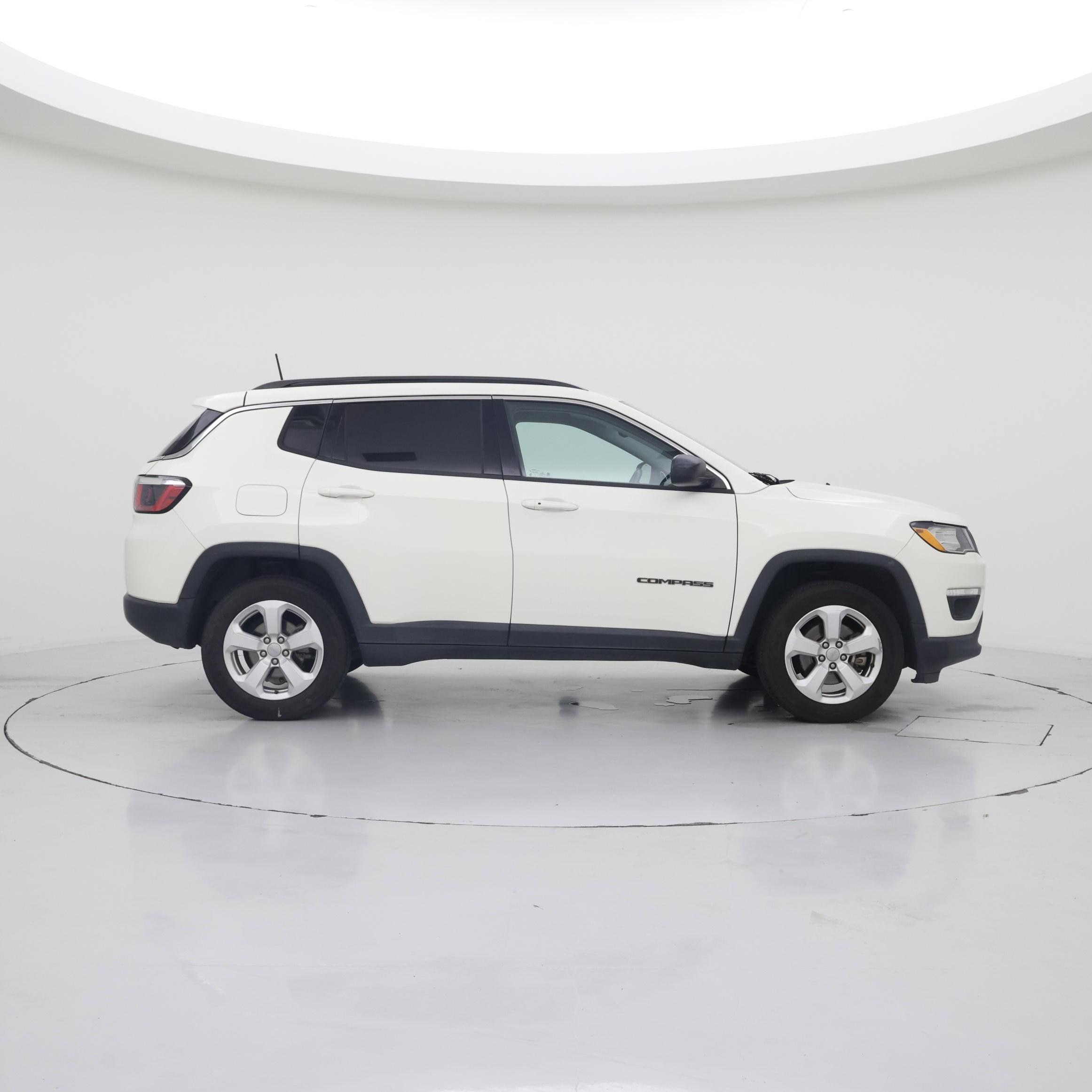Thumbnail: 2017 Jeep Compass - 7