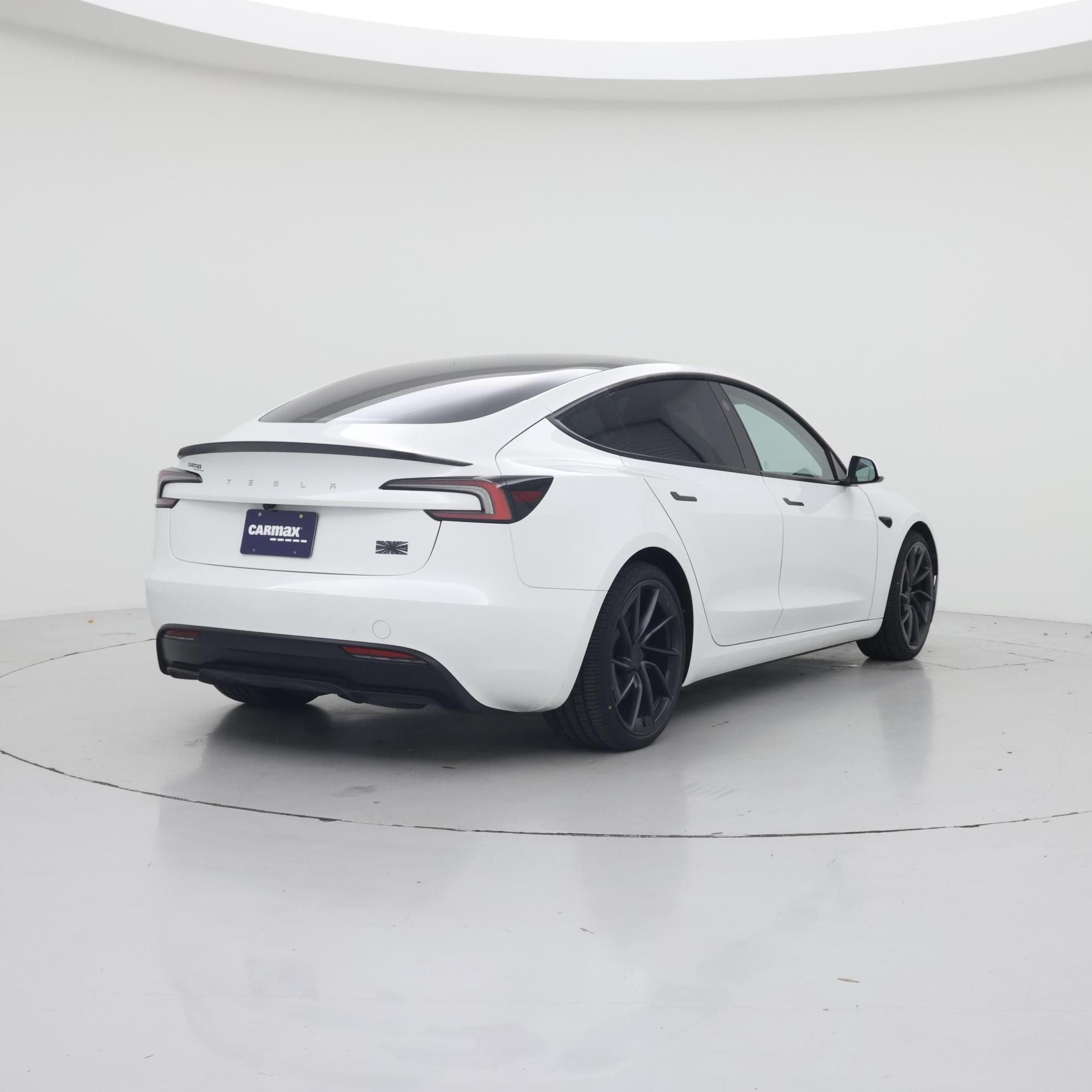 Thumbnail: 2025 Tesla Model 3 - 8