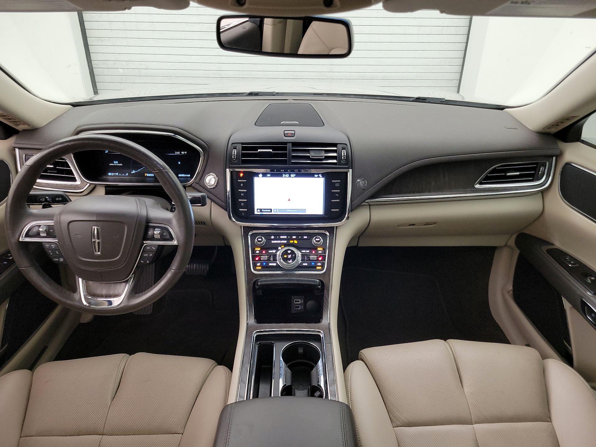 Thumbnail: 2019 Lincoln Continental - 9
