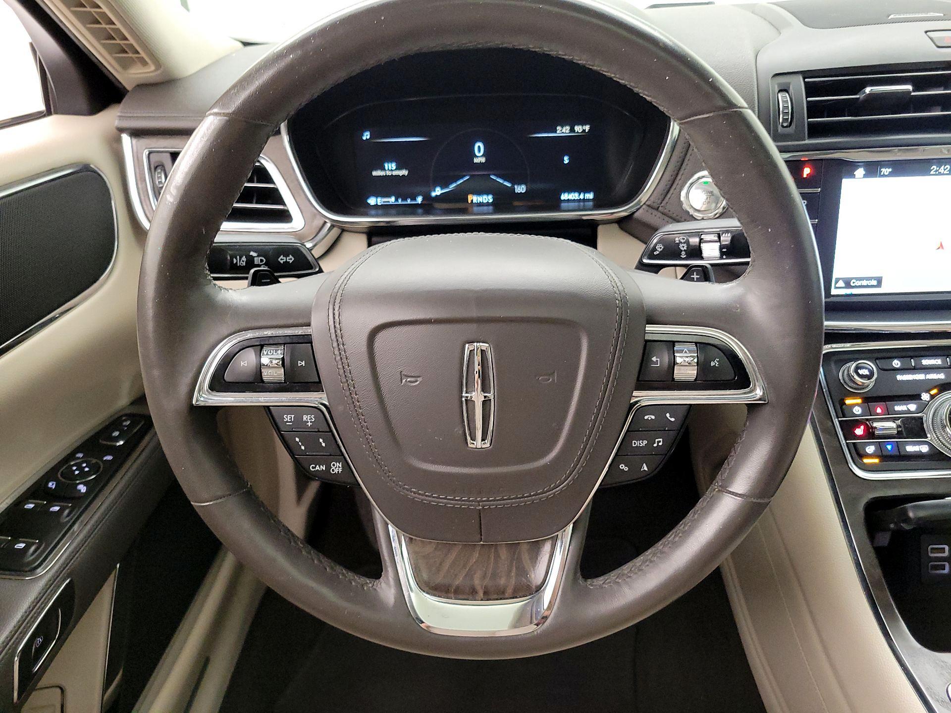 Thumbnail: 2019 Lincoln Continental - 10