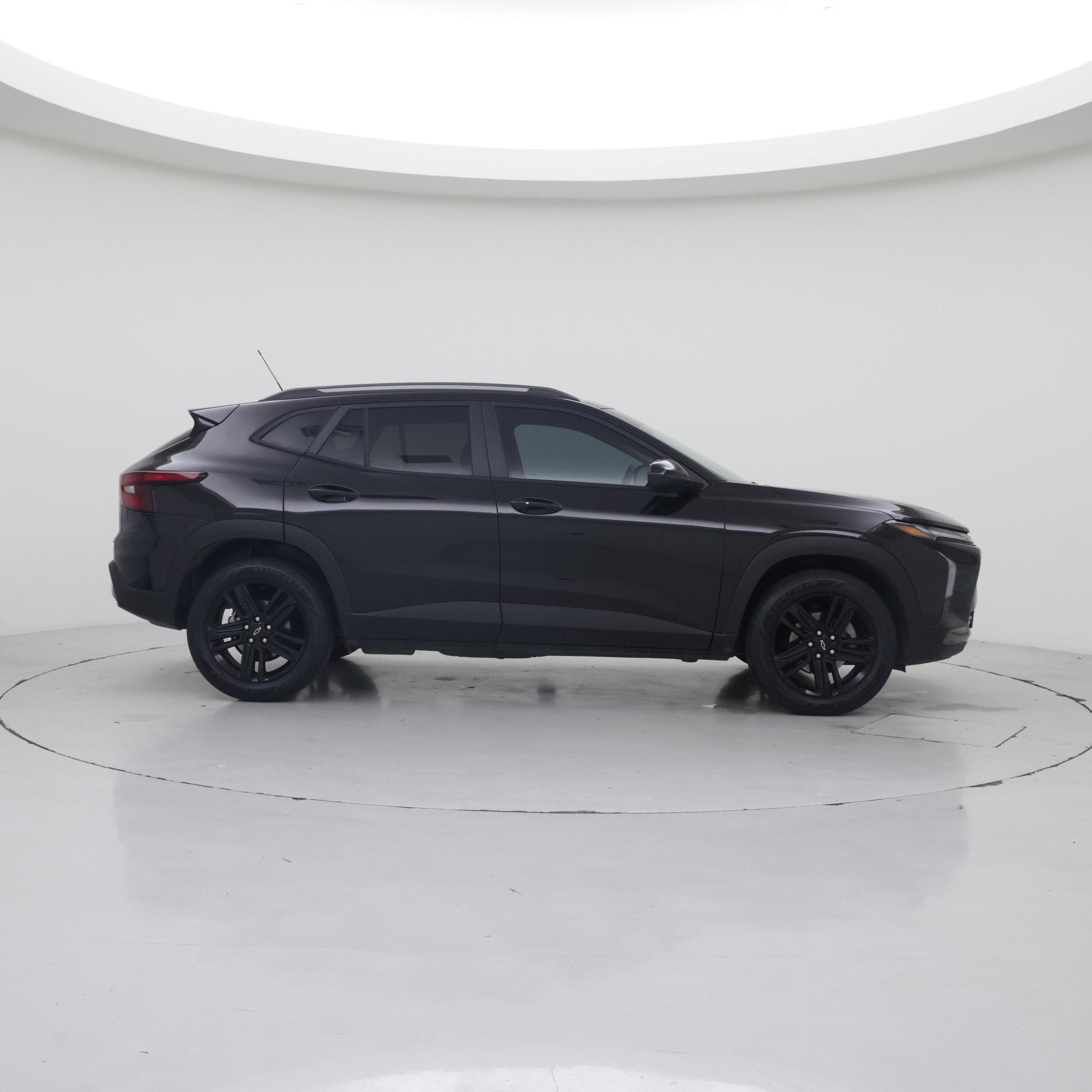 Thumbnail: 2025 Chevrolet Trax - 7