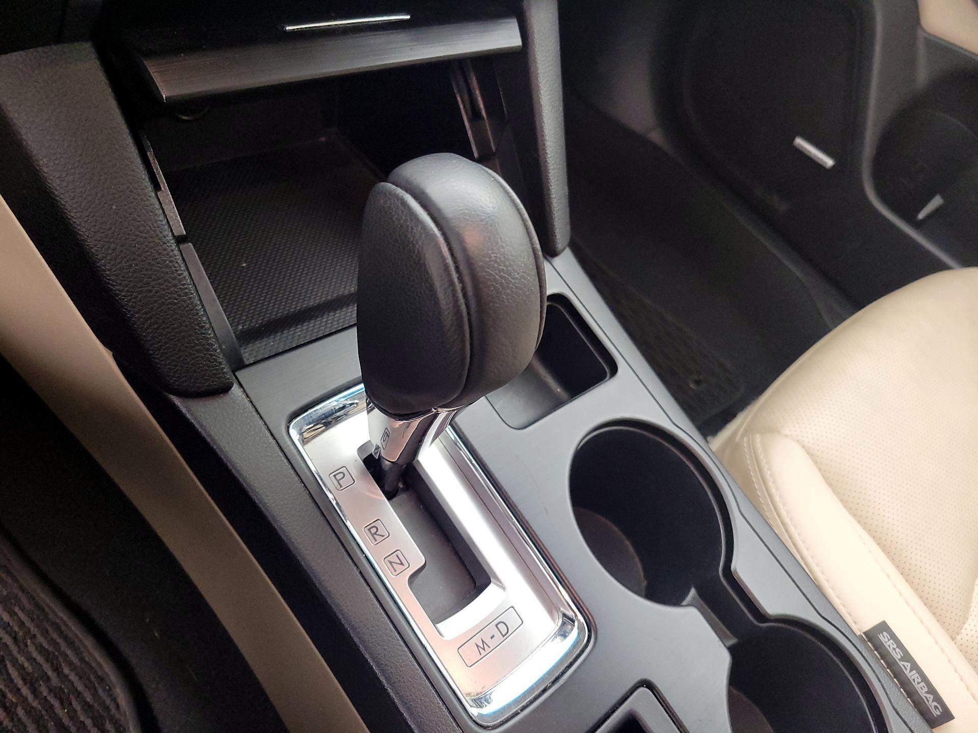 Thumbnail: 2016 Subaru Outback - 18