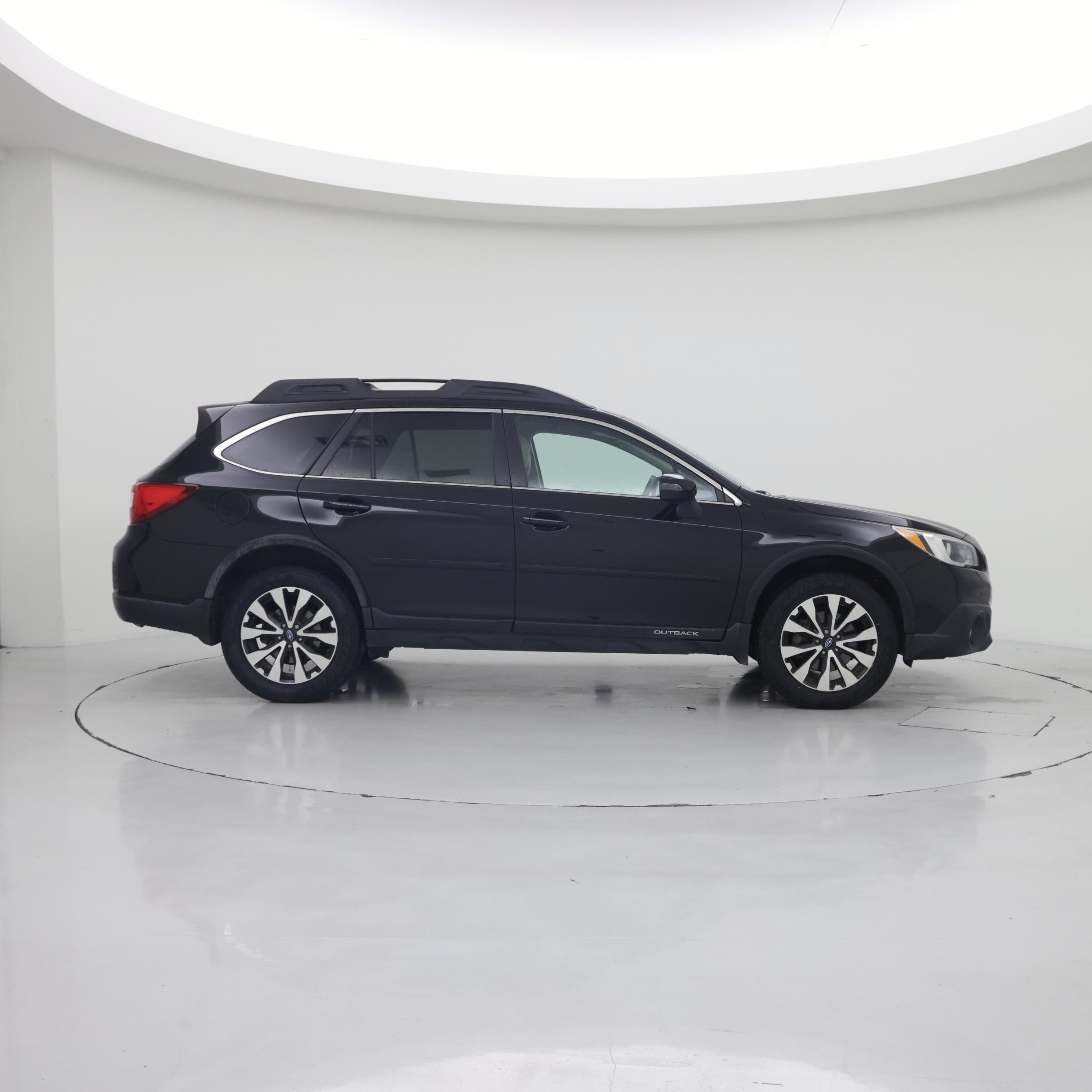 Thumbnail: 2016 Subaru Outback - 7