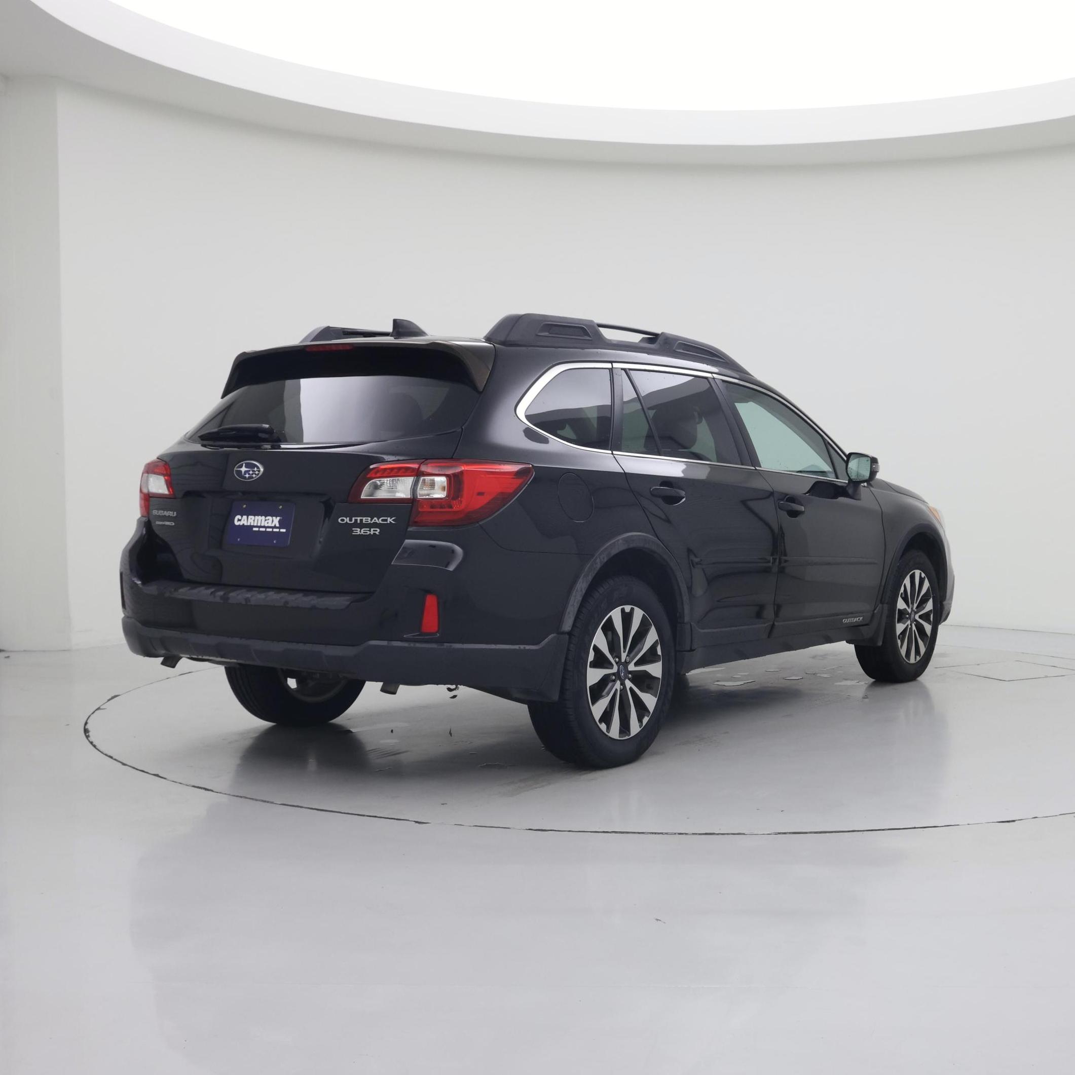 Thumbnail: 2016 Subaru Outback - 8