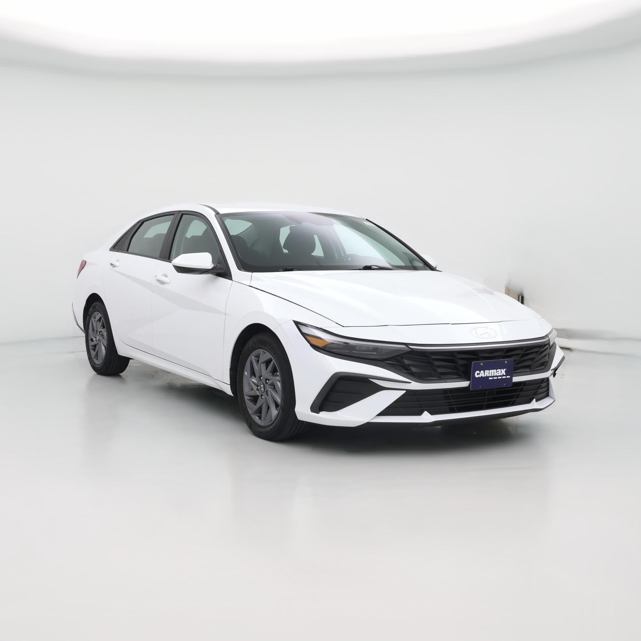 Thumbnail: 2024 Hyundai Elantra - 1