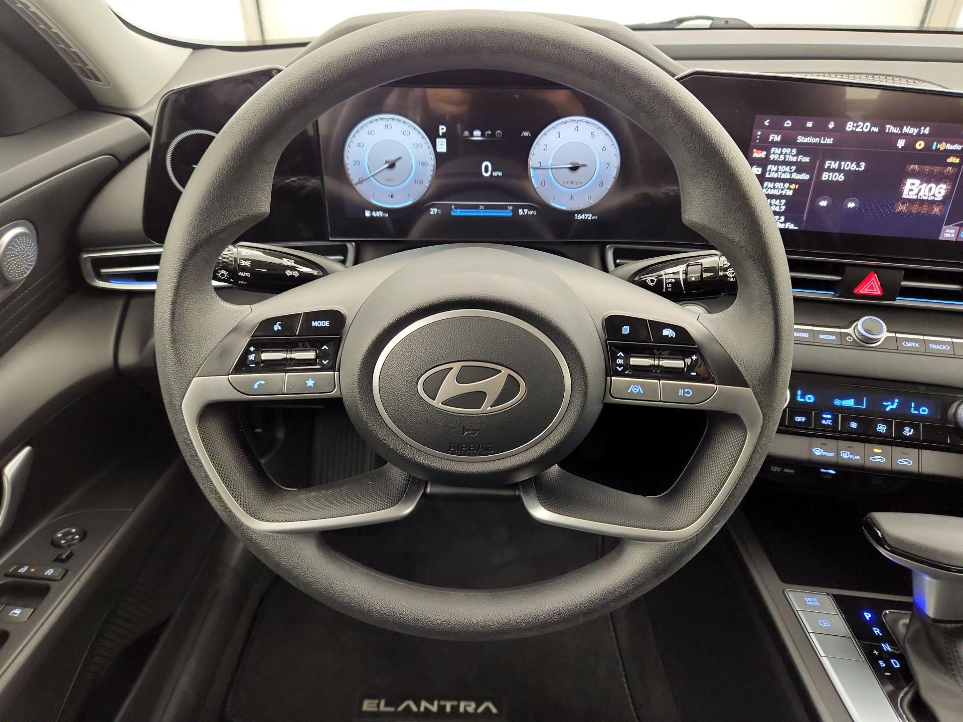 Thumbnail: 2024 Hyundai Elantra - 10