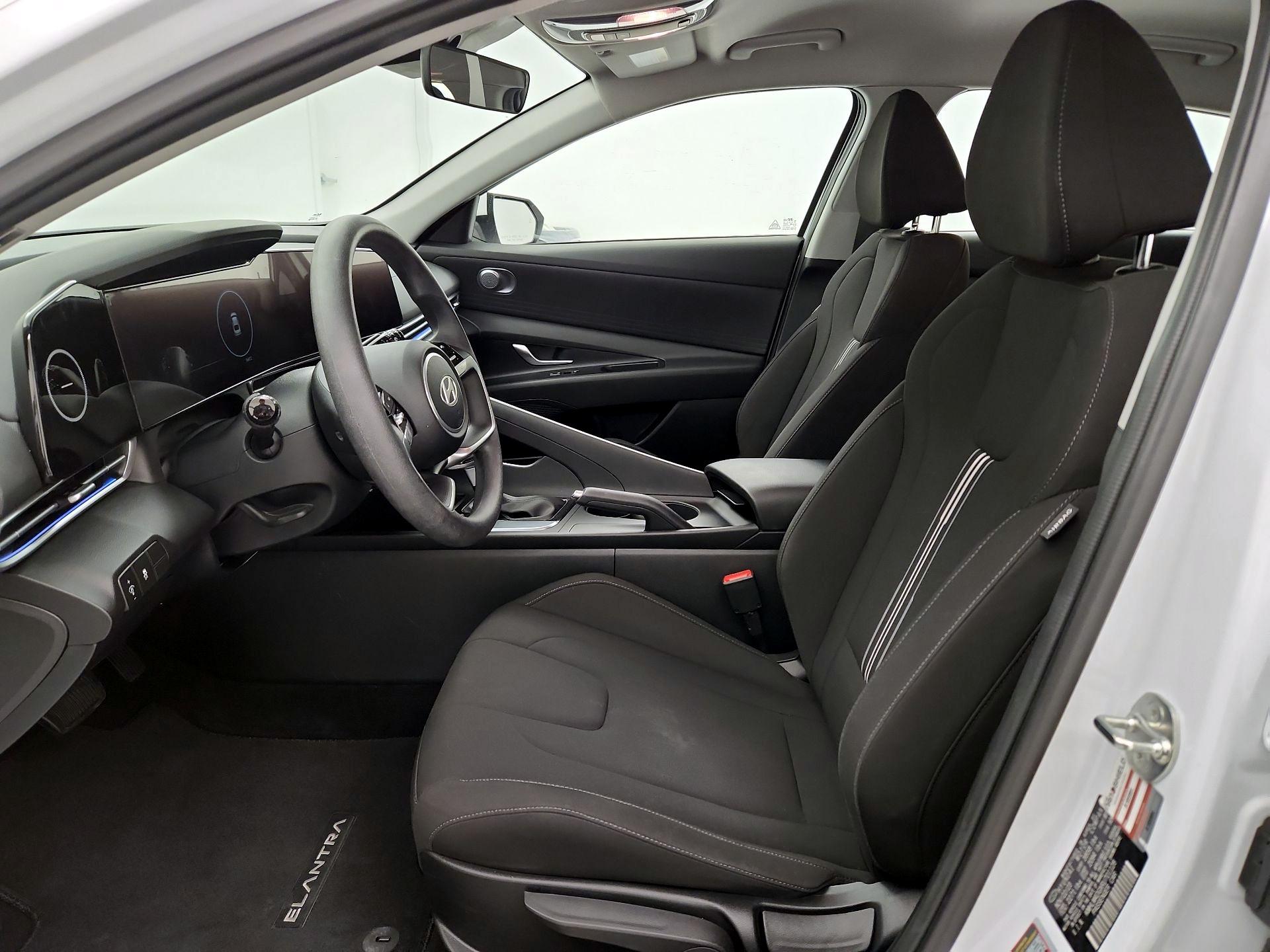 Thumbnail: 2024 Hyundai Elantra - 11