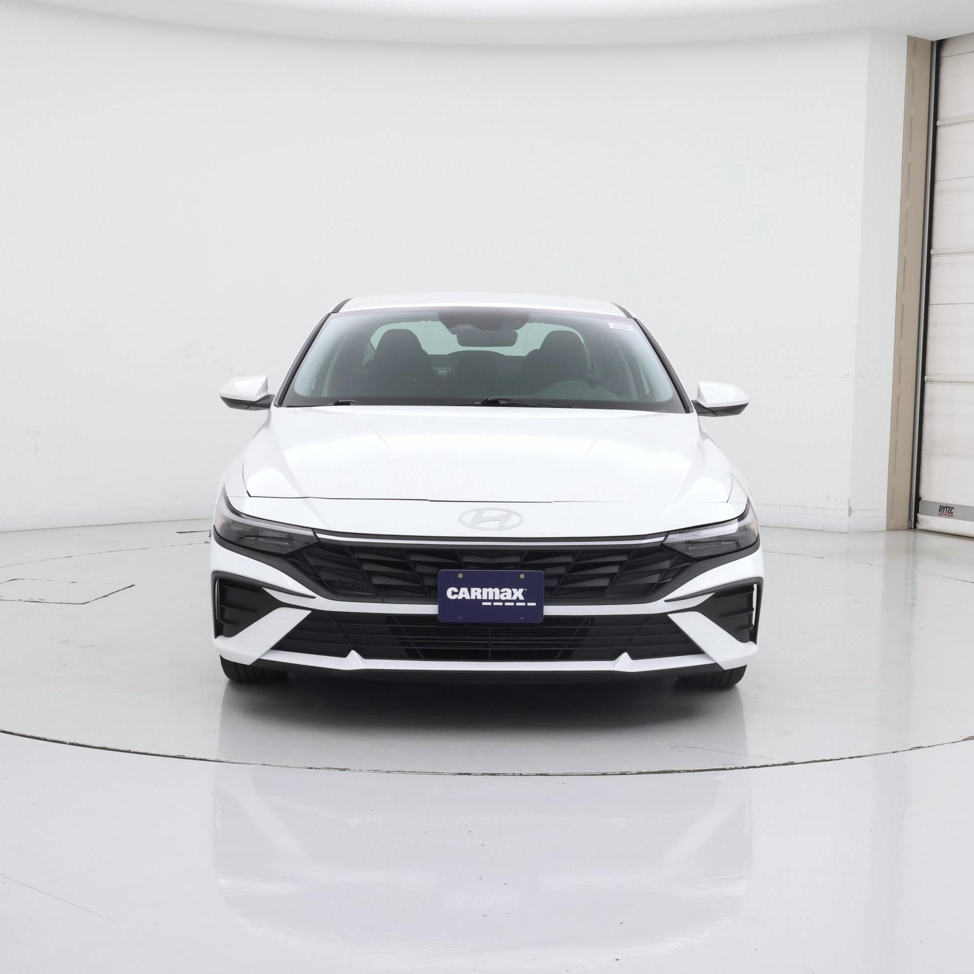 Thumbnail: 2024 Hyundai Elantra - 5