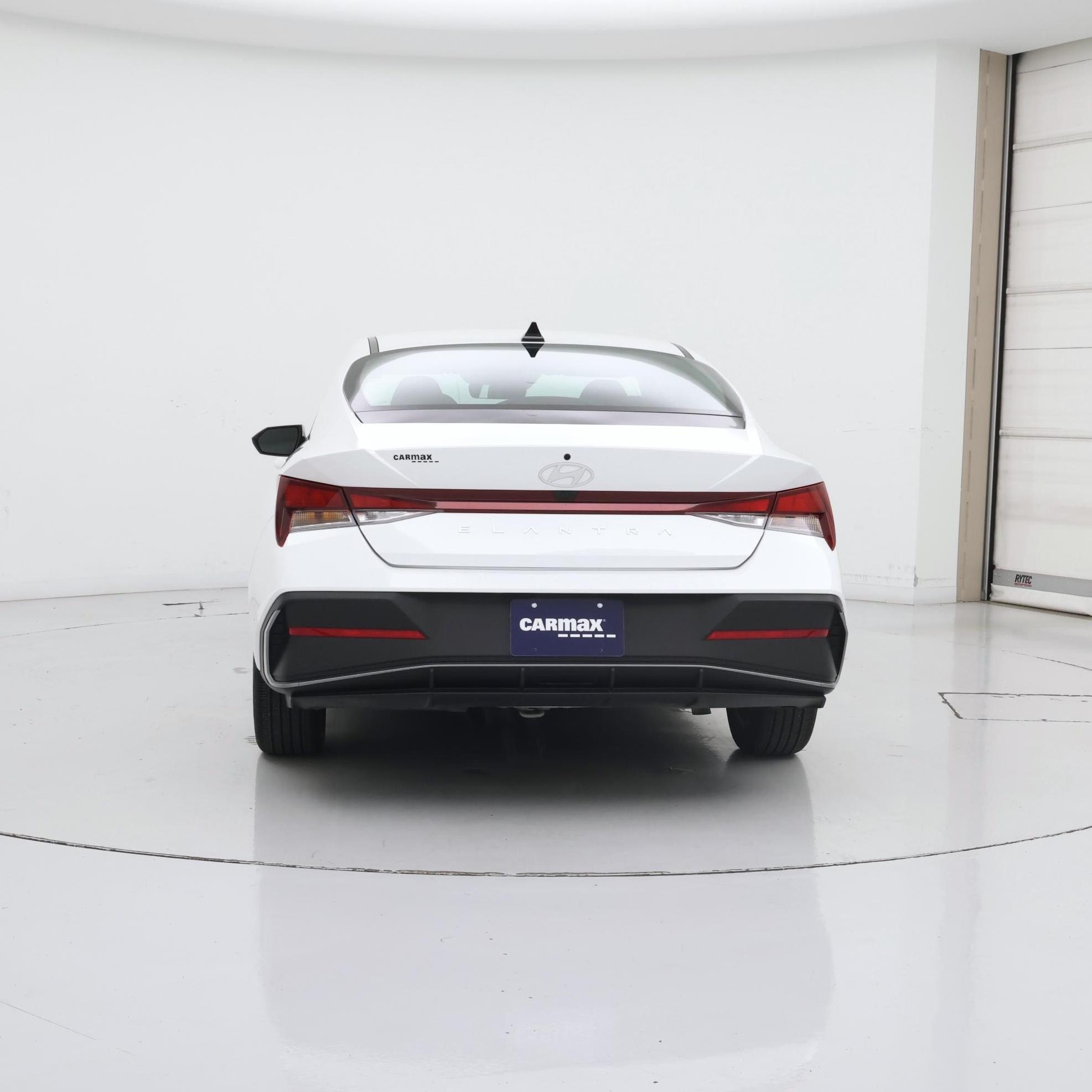 Thumbnail: 2024 Hyundai Elantra - 6