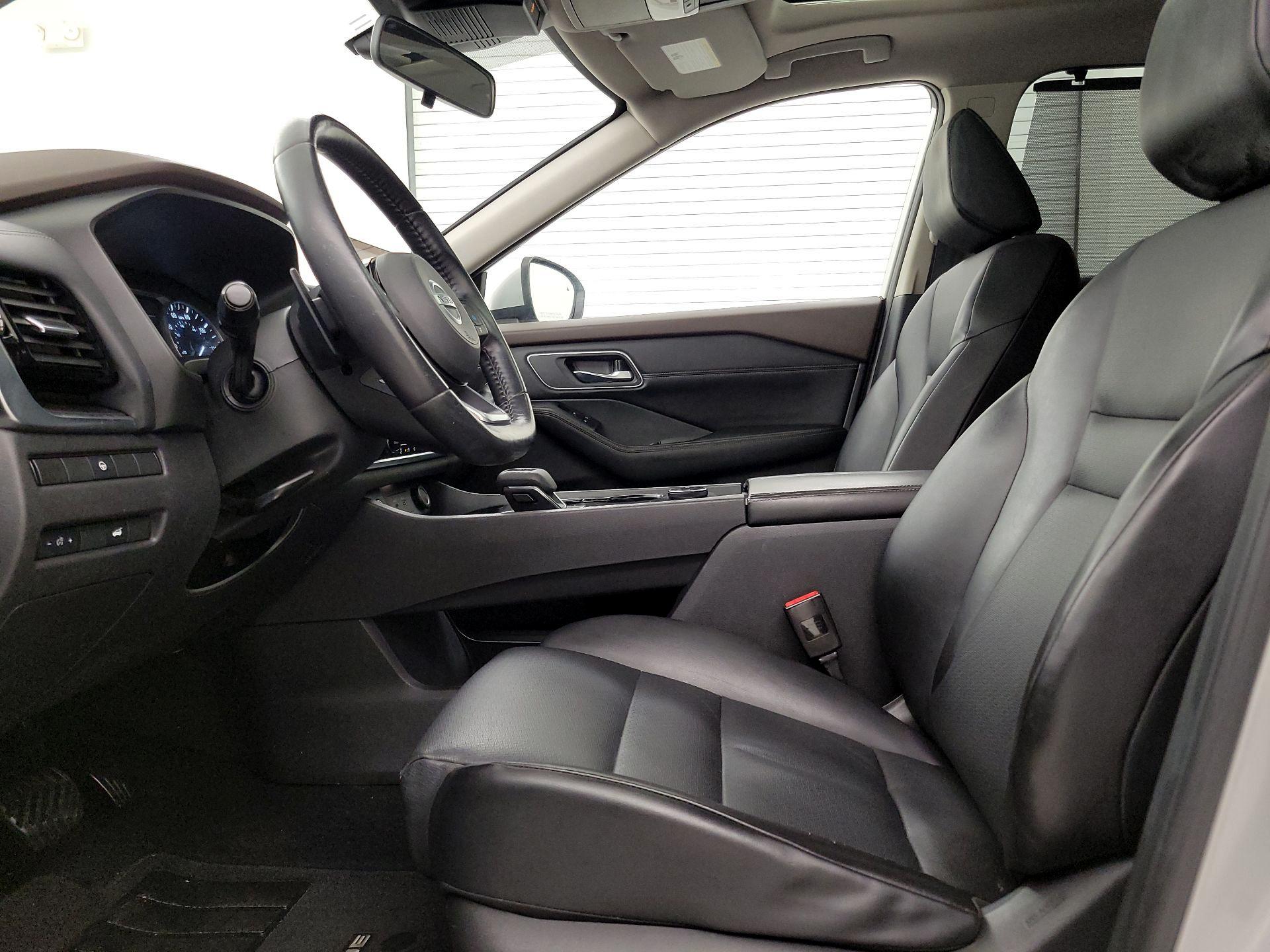 Thumbnail: 2021 Nissan Rogue - 11