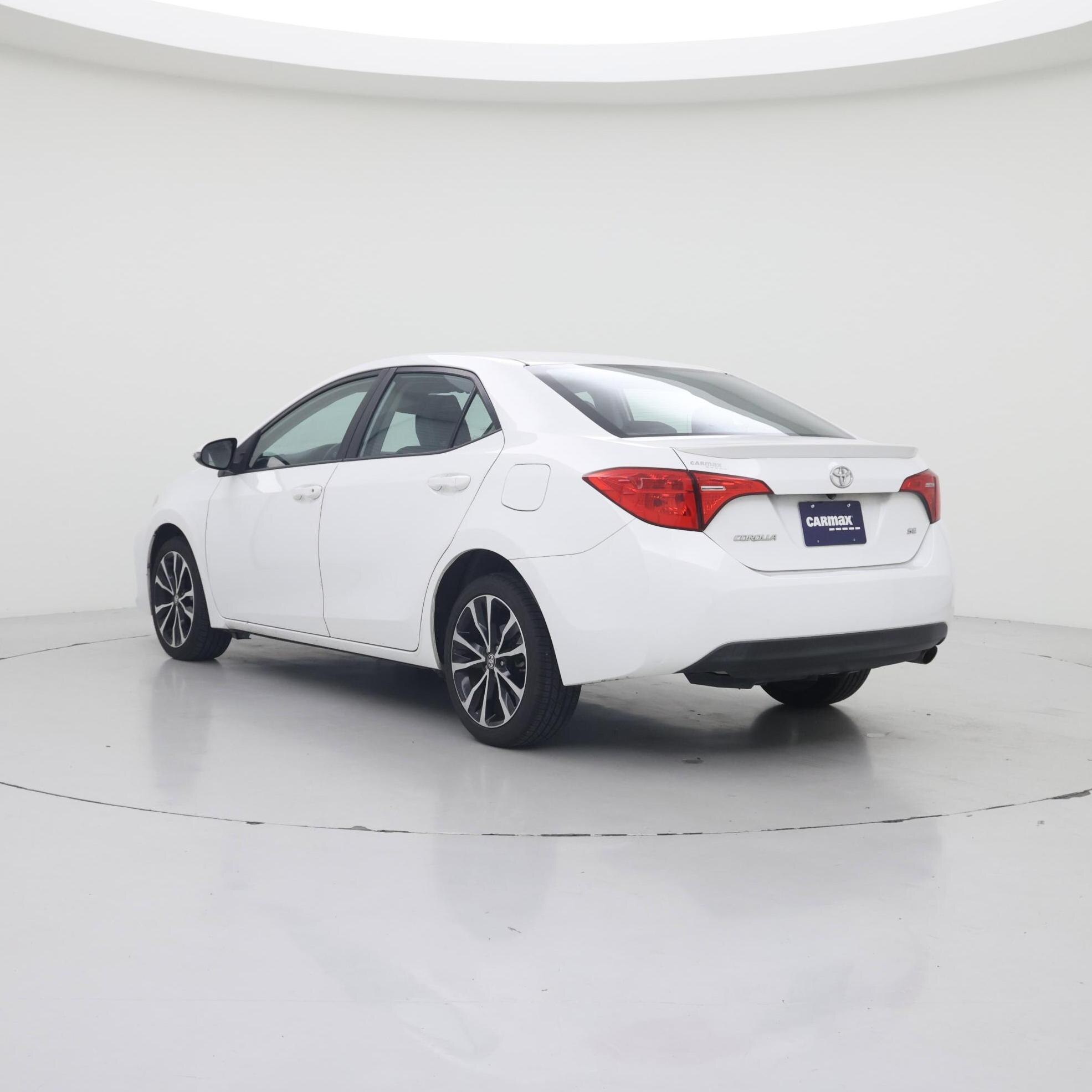 Thumbnail: 2017 Toyota Corolla - 2