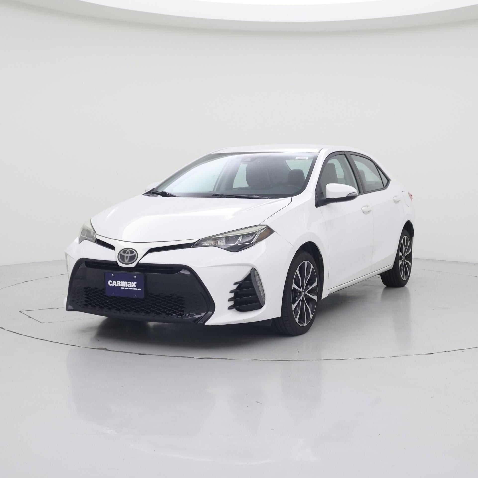 Thumbnail: 2017 Toyota Corolla - 4