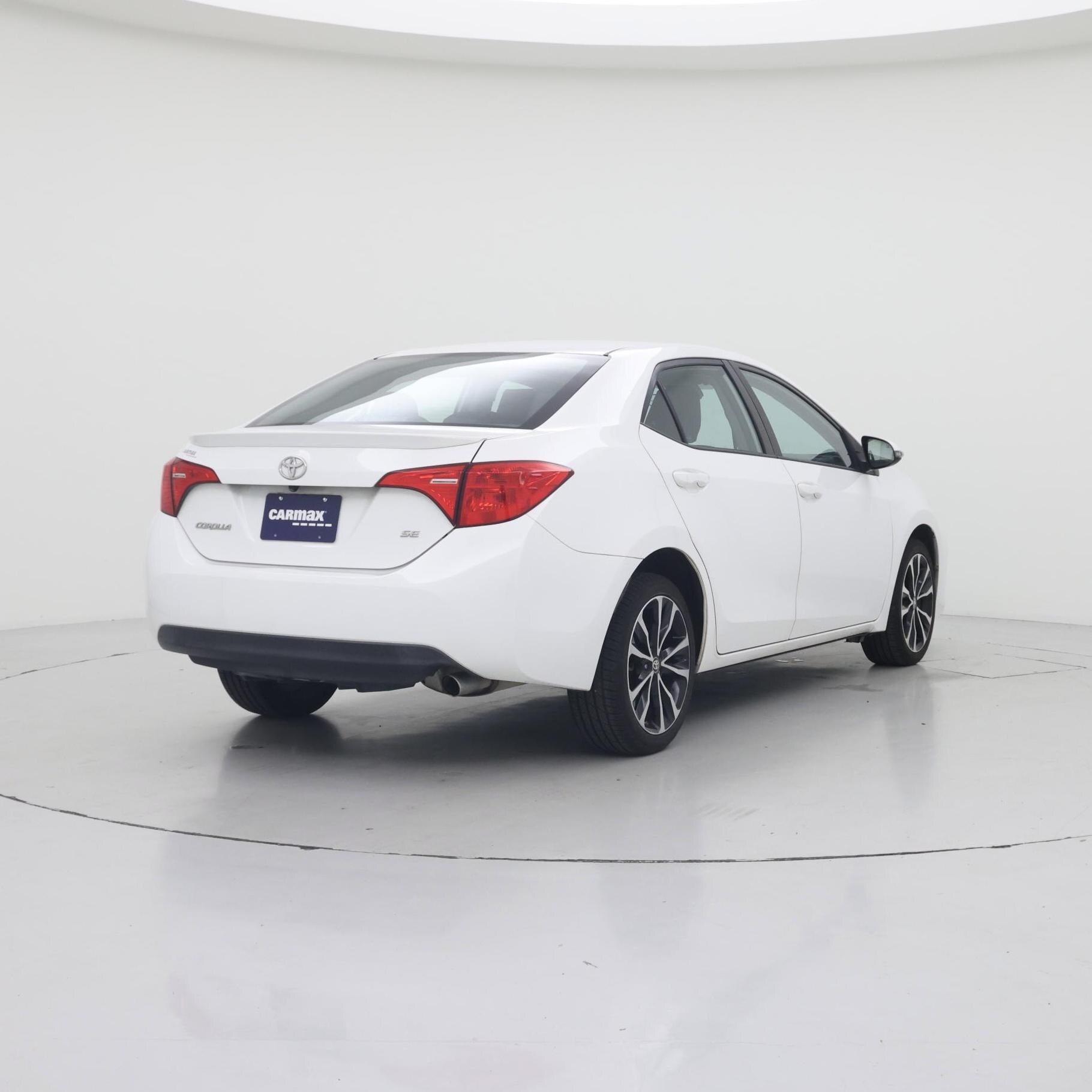 Thumbnail: 2017 Toyota Corolla - 8