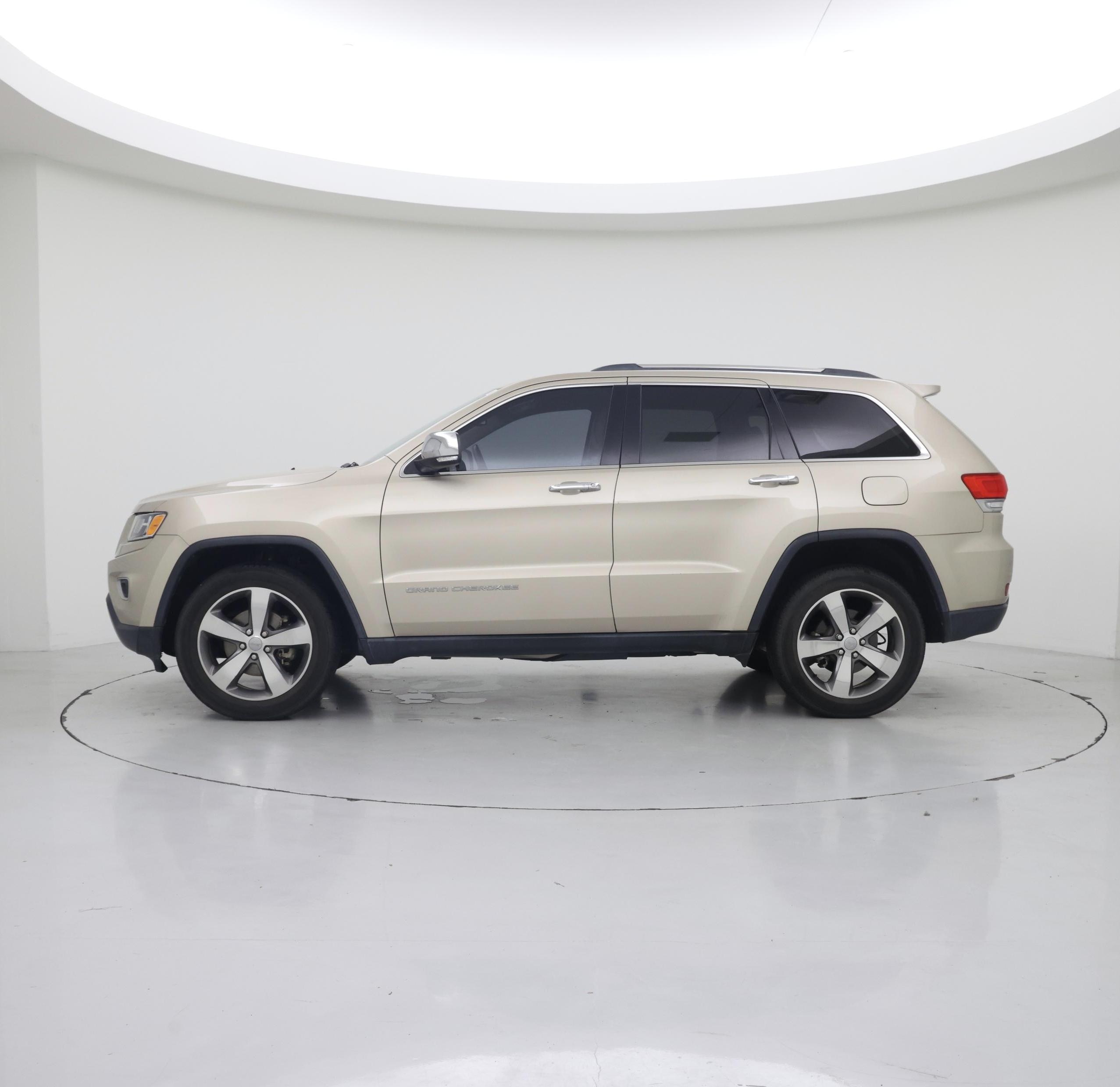 Thumbnail: 2015 Jeep Grand Cherokee - 3