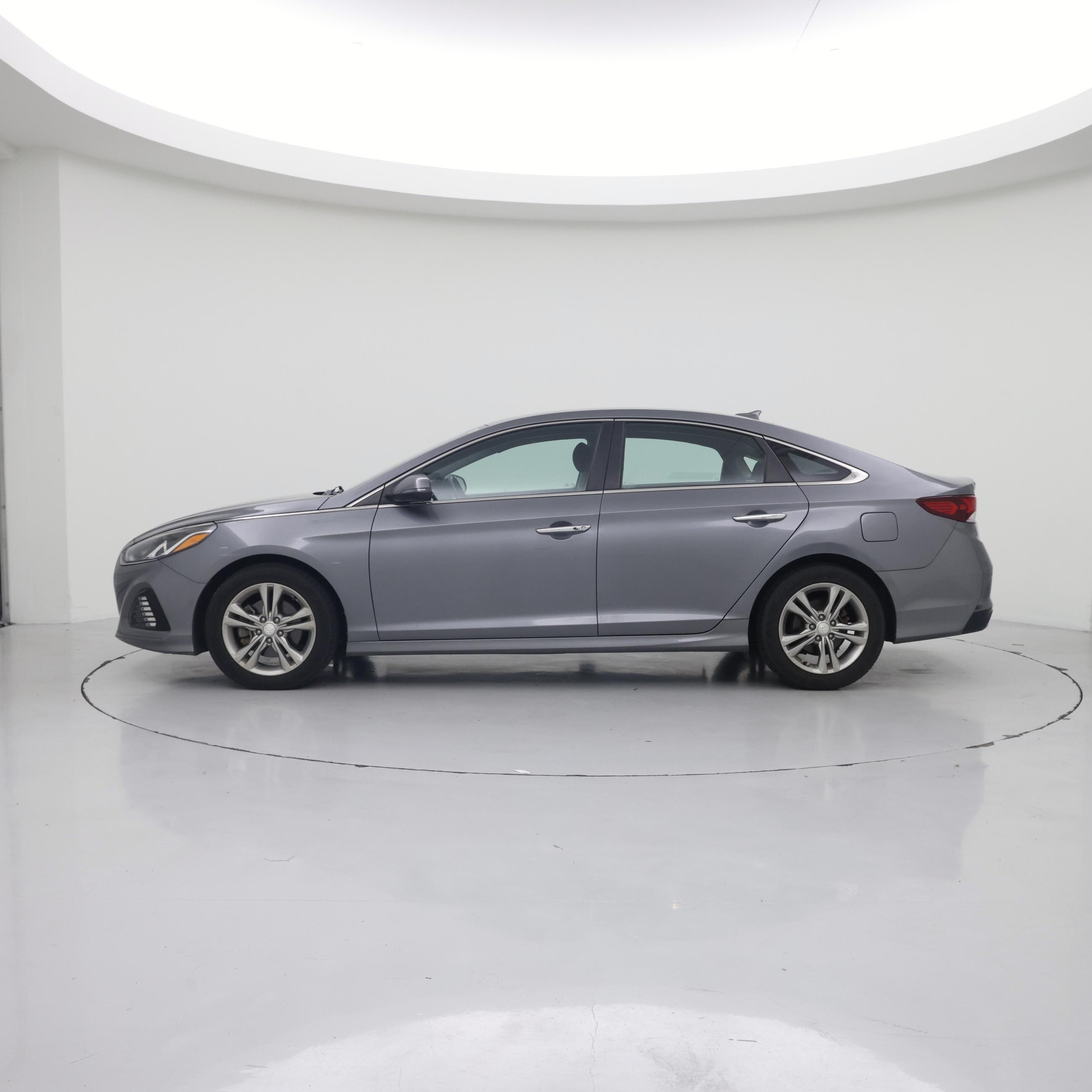 Thumbnail: 2019 Hyundai Sonata - 3