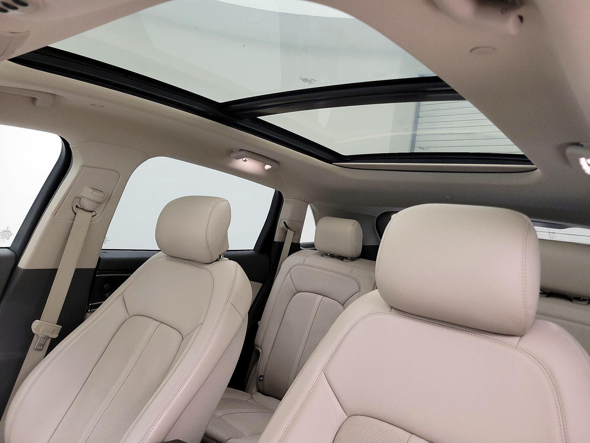 Thumbnail: 2020 Lincoln Nautilus - 20