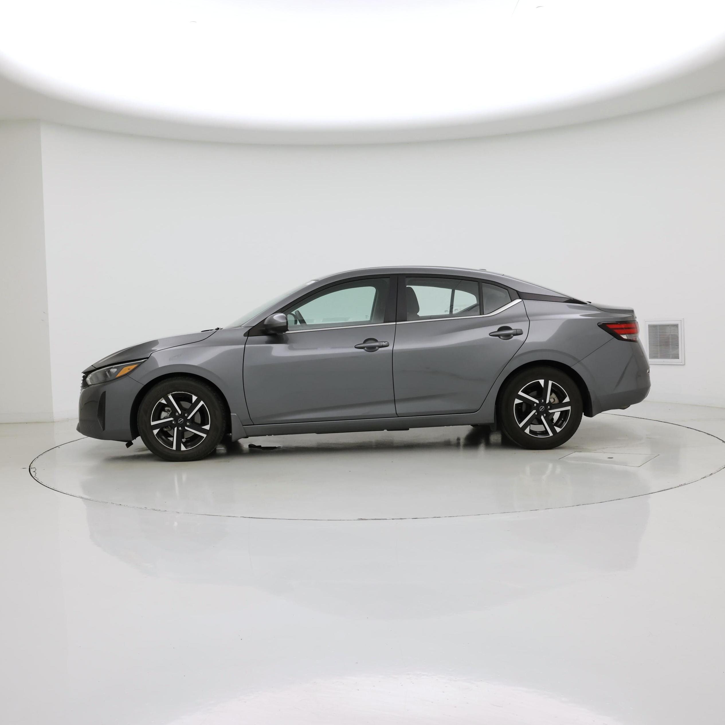 Thumbnail: 2024 Nissan Sentra - 3