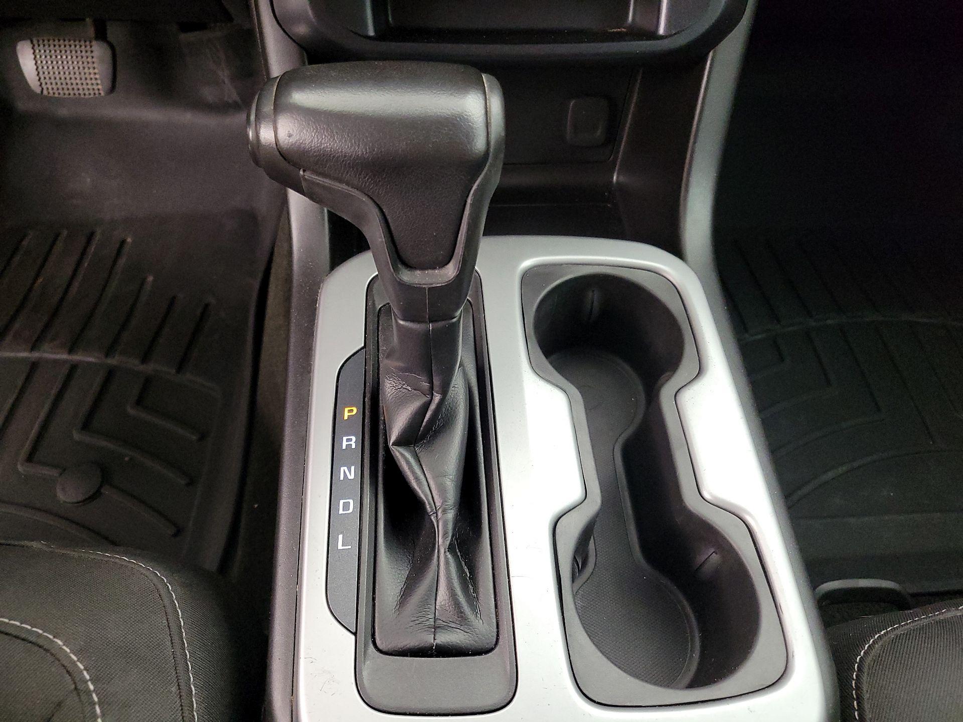 Thumbnail: 2018 Chevrolet Colorado - 17