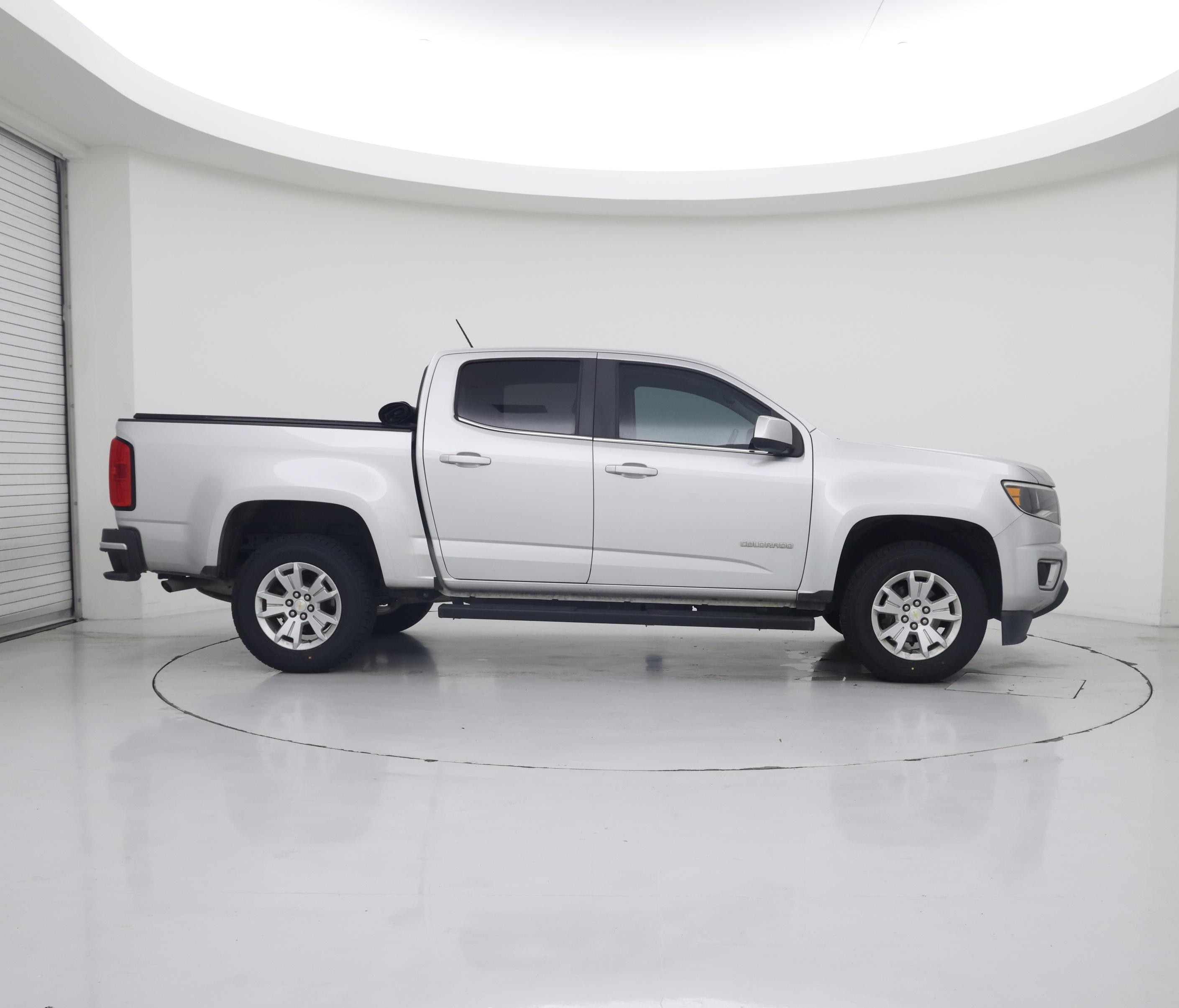 Thumbnail: 2018 Chevrolet Colorado - 7